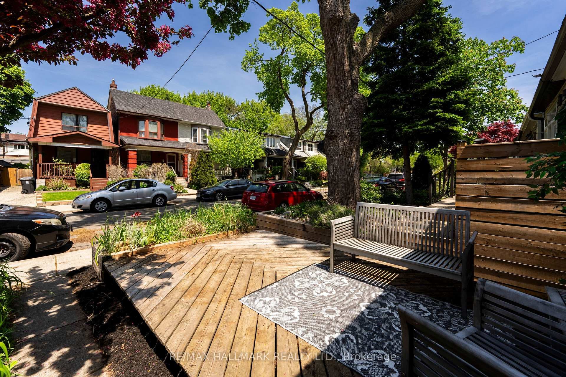 17 Mountalan Avenue - Semi-Detached photo 6 of 42 in Riverdale / Leslieville, Ontario