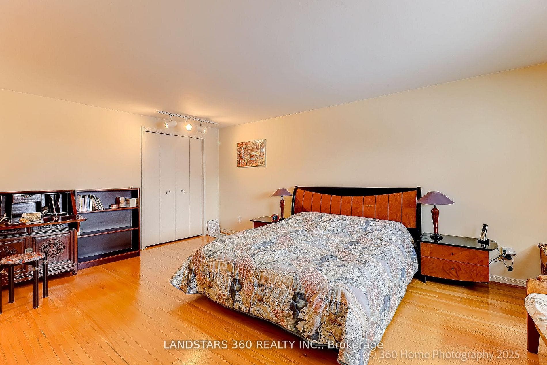 31 Whitehorn Crescent - Detached photo 13 of 29 in Hillcrest Village / Bayview Village, Ontario