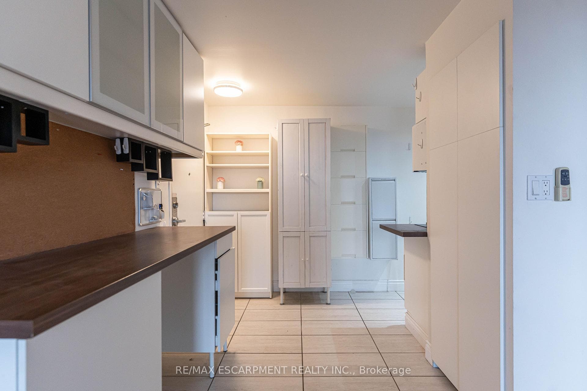 30 Summit Avenue Unit 607 - Condo photo 8 of 21 in Hamilton, Ontario