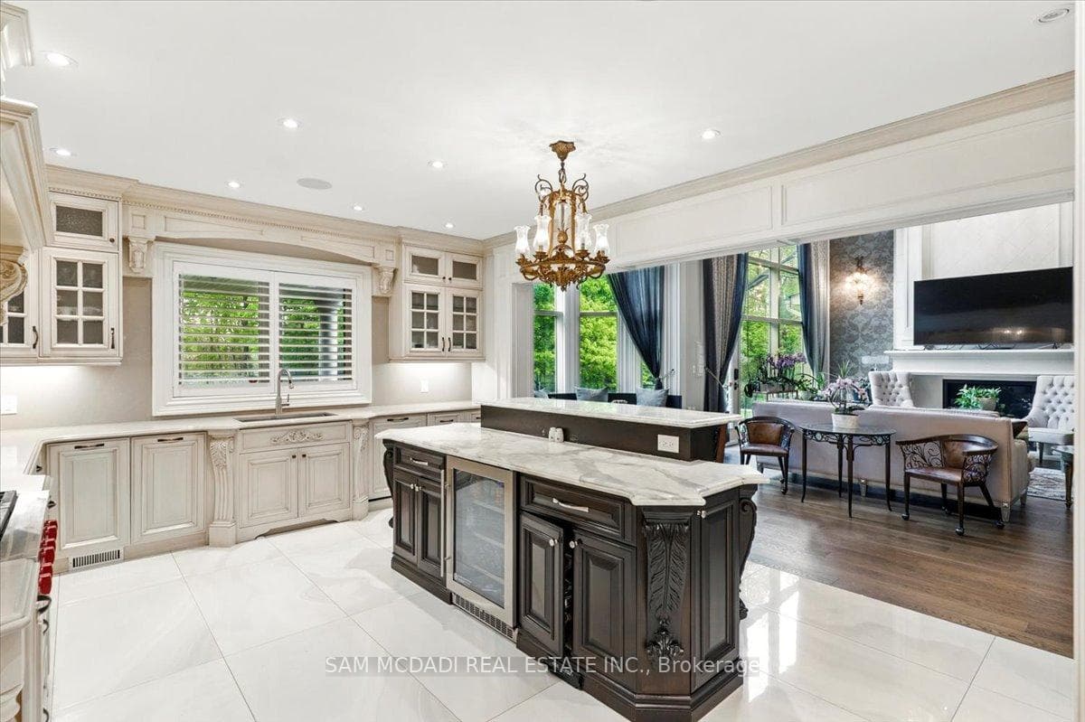 883 Parkland Avenue - New Construction photo 17 of 50 in Mississauga, Ontario