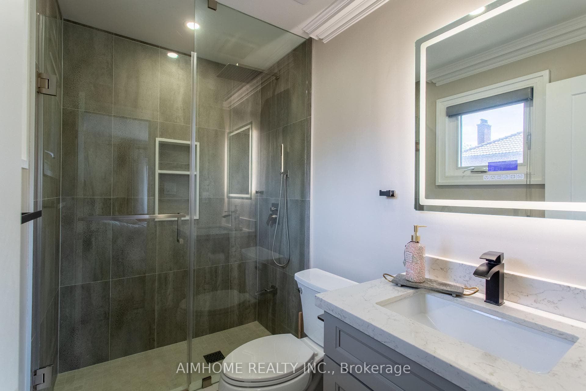 42 Lee Avenue - Detached photo 40 of 50 in Markham, Ontario