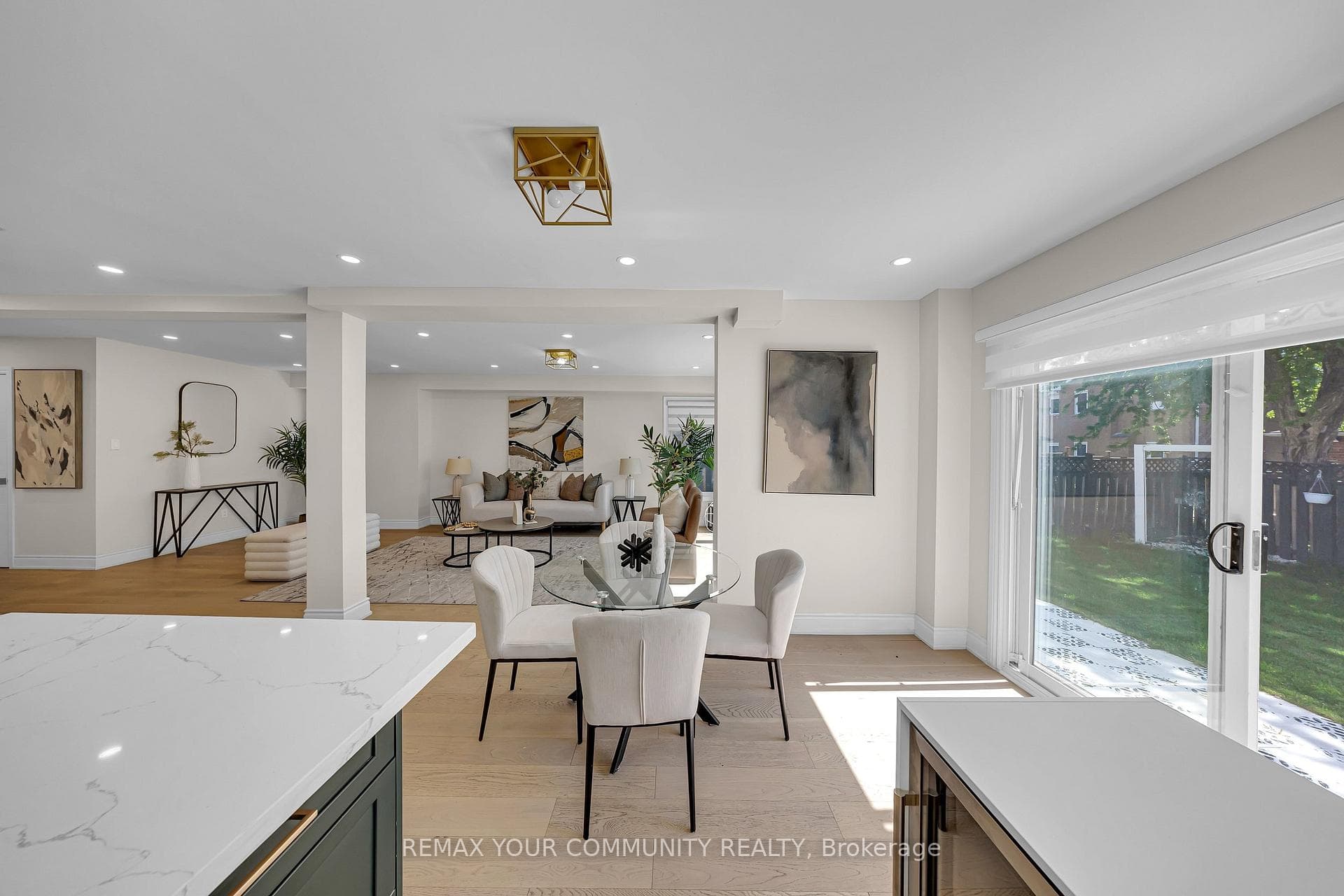2666 Burnford Trail - Detached photo 10 of 50 in Mississauga, Ontario