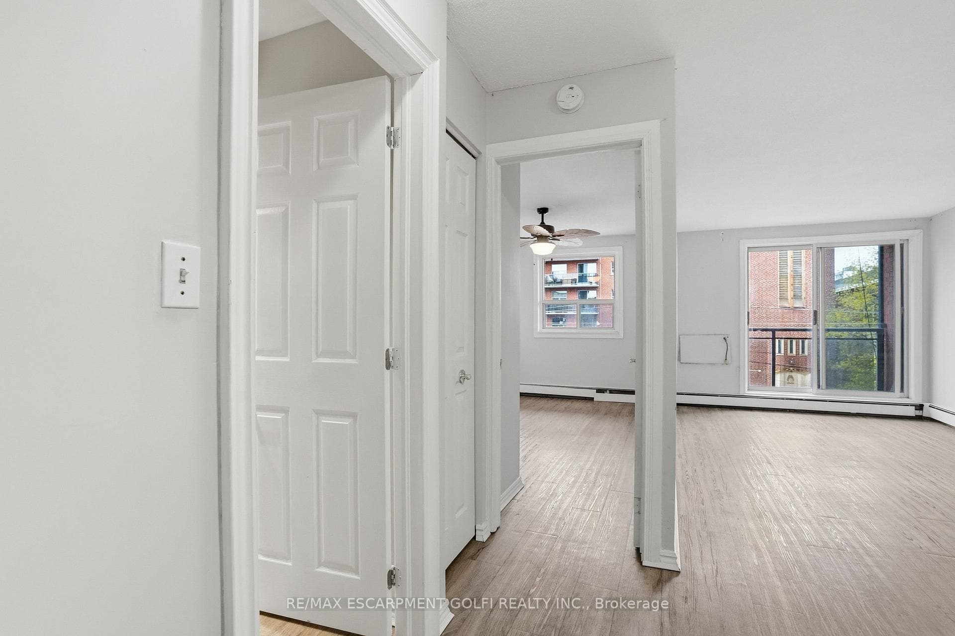 30 Summit Avenue Unit 303 - Condo photo 7 of 28 in Hamilton, Ontario