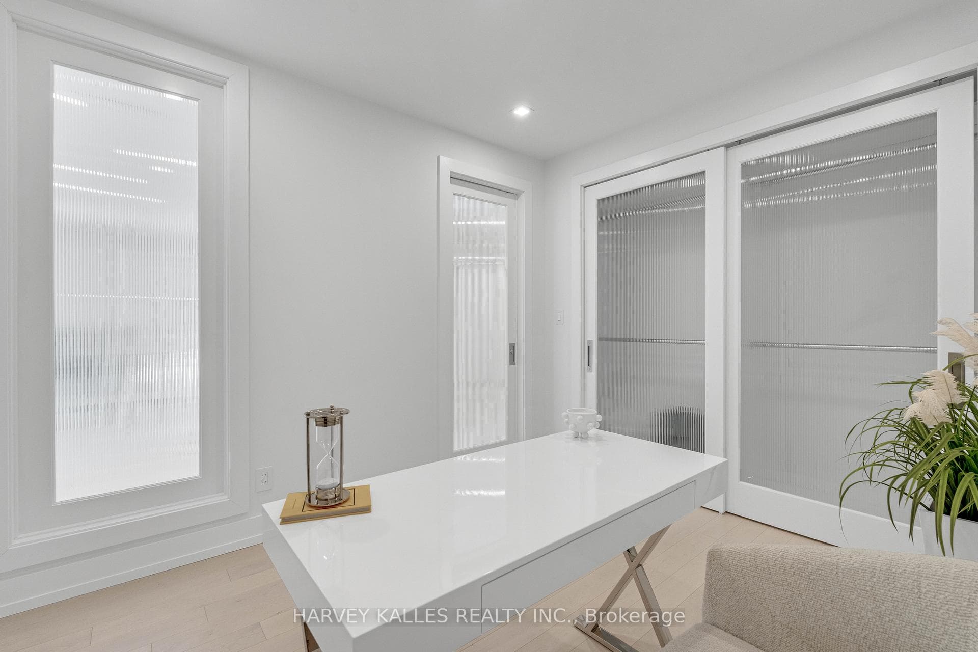 10 Bellair Street Unit 603 - Condo photo 25 of 38 in Annex / Yorkville / Summerhill, Ontario