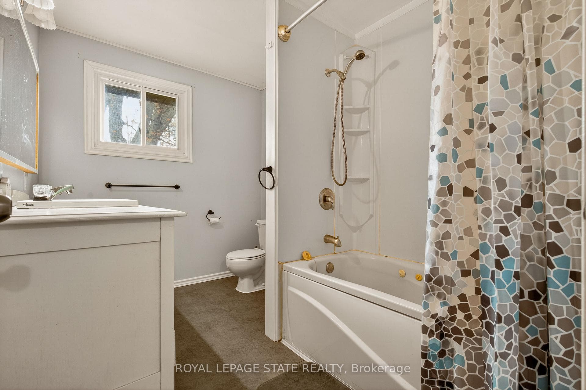 564 Trinity Church Road - Detached photo 19 of 27 in Hamilton, Ontario