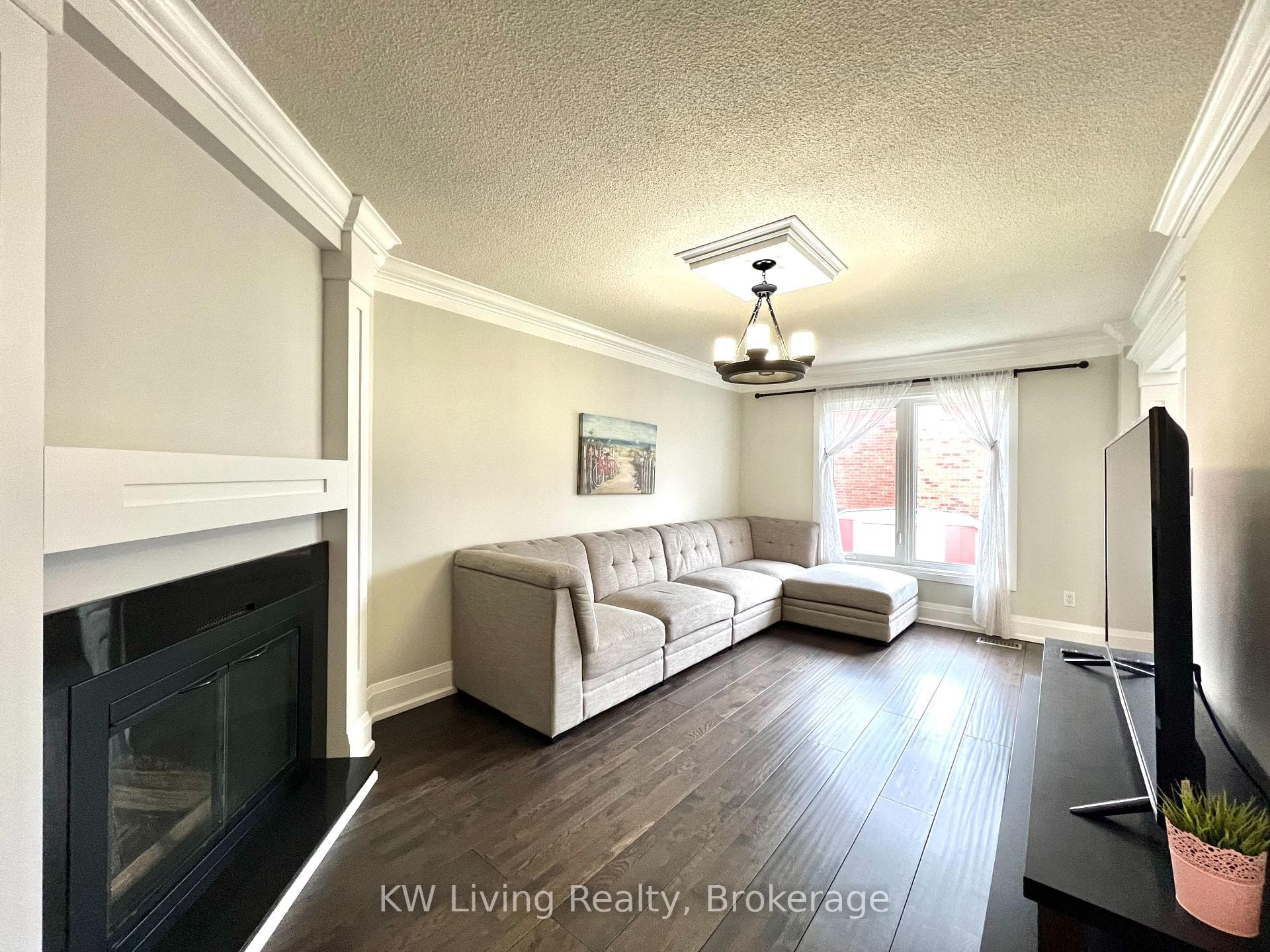 128 Palomino Drive - Detached photo 14 of 50 in Mississauga, Ontario