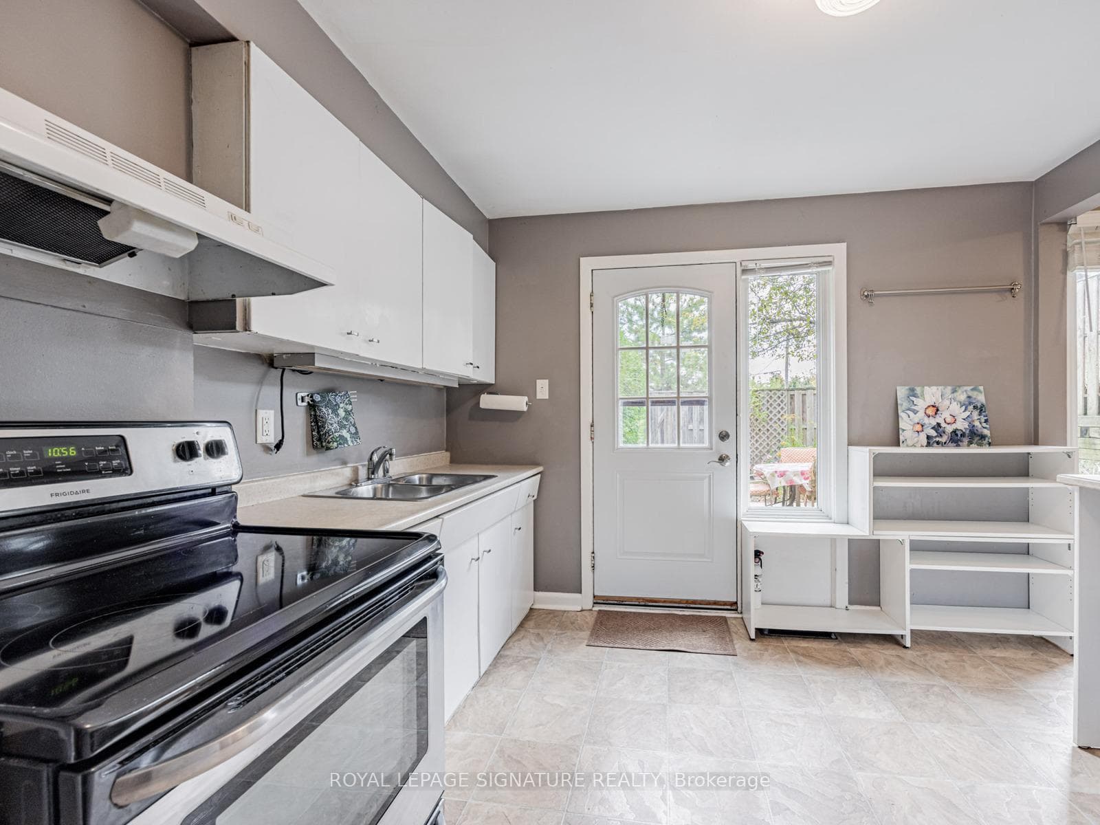 4 Burdock Lane - Condo photo 12 of 32 in Don Mills / Parkwoods / Victoria Village, Ontario