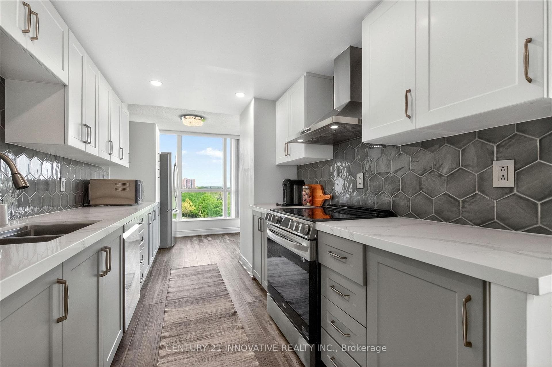 5 Rowntree Road Unit 415 - Condo photo 7 of 31 in Etobicoke (West Mall / Rexdale), Ontario