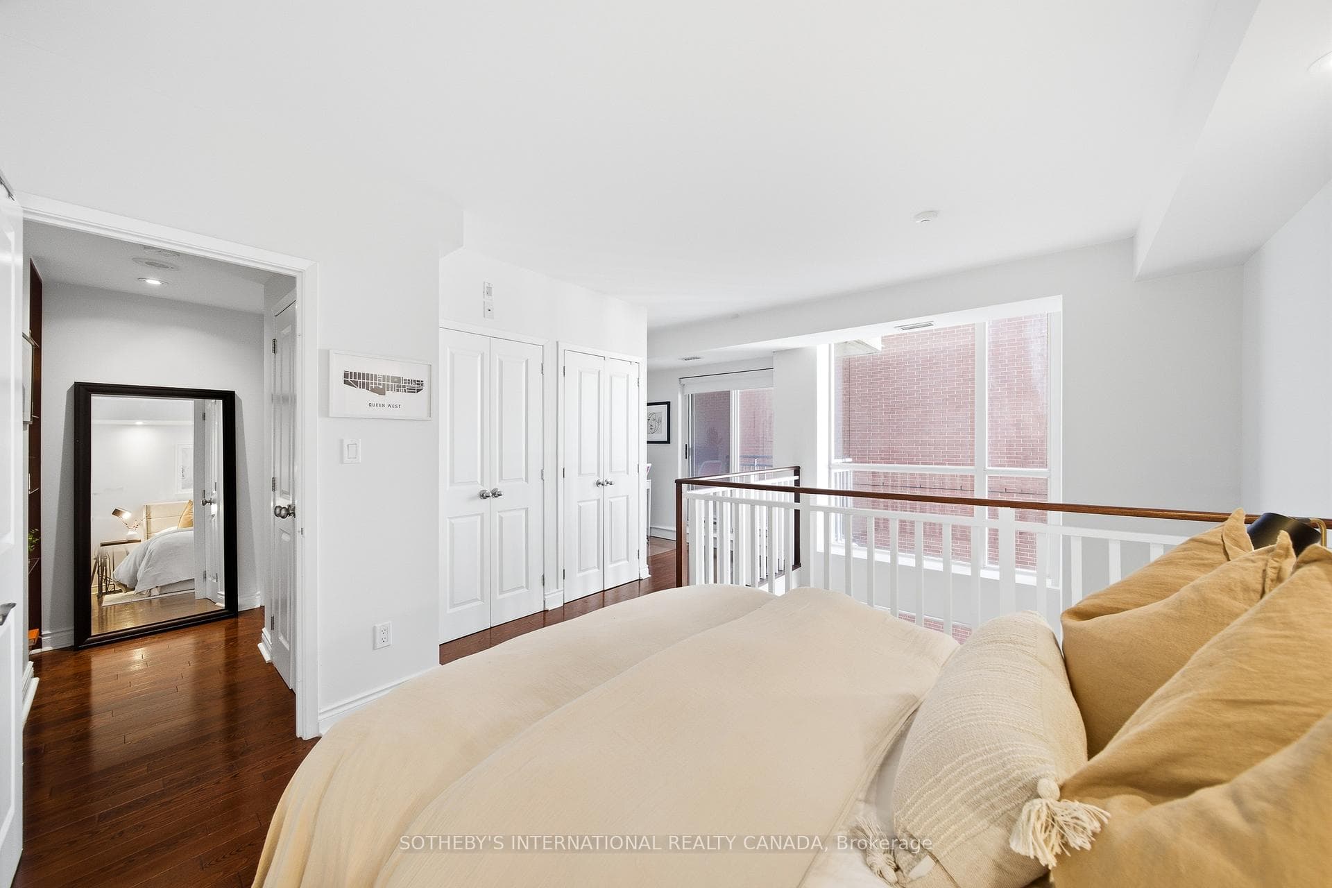 80 Cumberland Street Unit 1507 - Condo photo 21 of 32 in Annex / Yorkville / Summerhill, Ontario