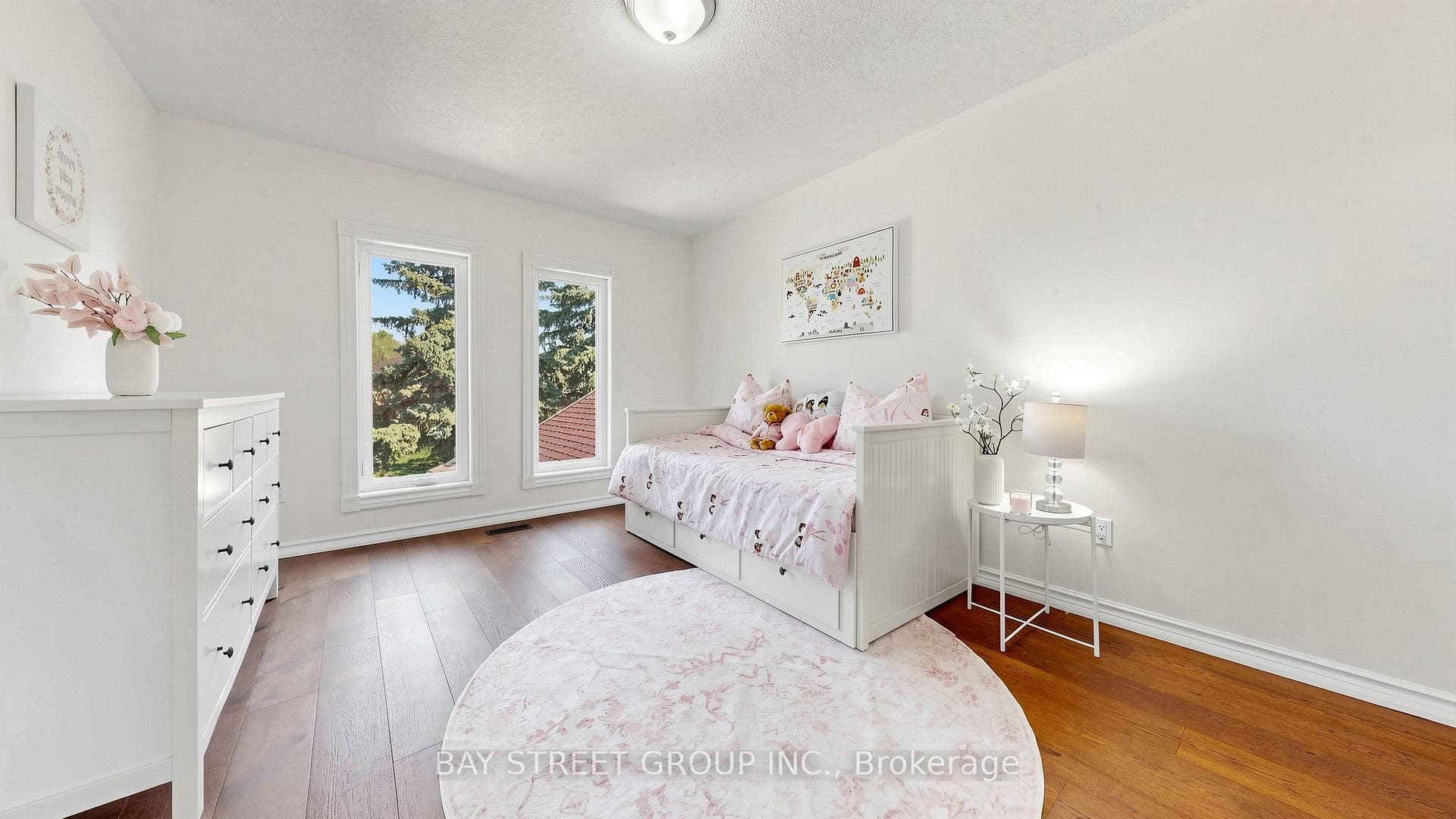 1742 Sir Monty's Drive - Detached photo 28 of 43 in Mississauga, Ontario