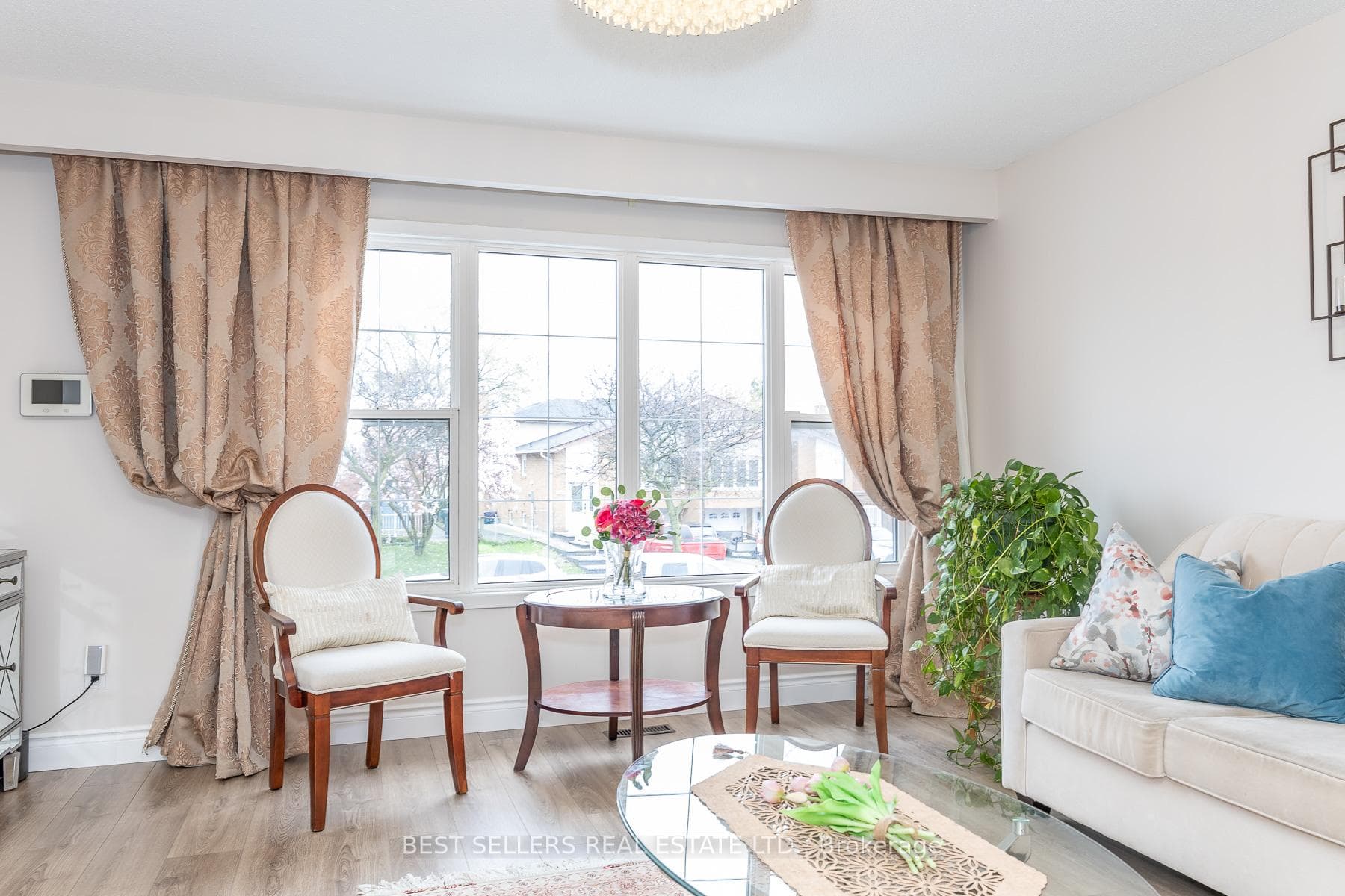 2554 Palisander Avenue - Semi-Detached photo 14 of 31 in Mississauga, Ontario
