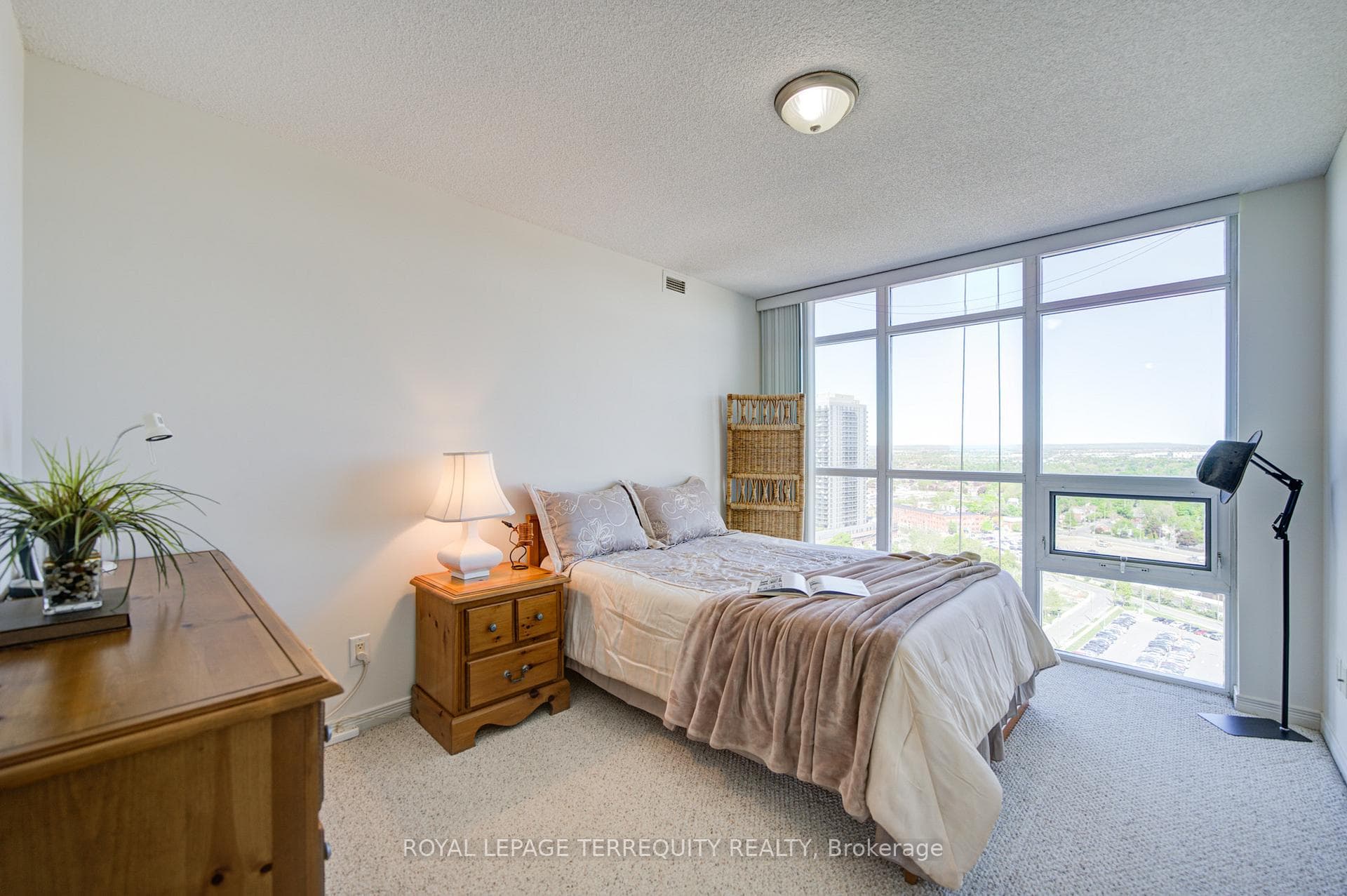 9 George Street Unit 2311 - Condo photo 20 of 44 in Brampton, Ontario