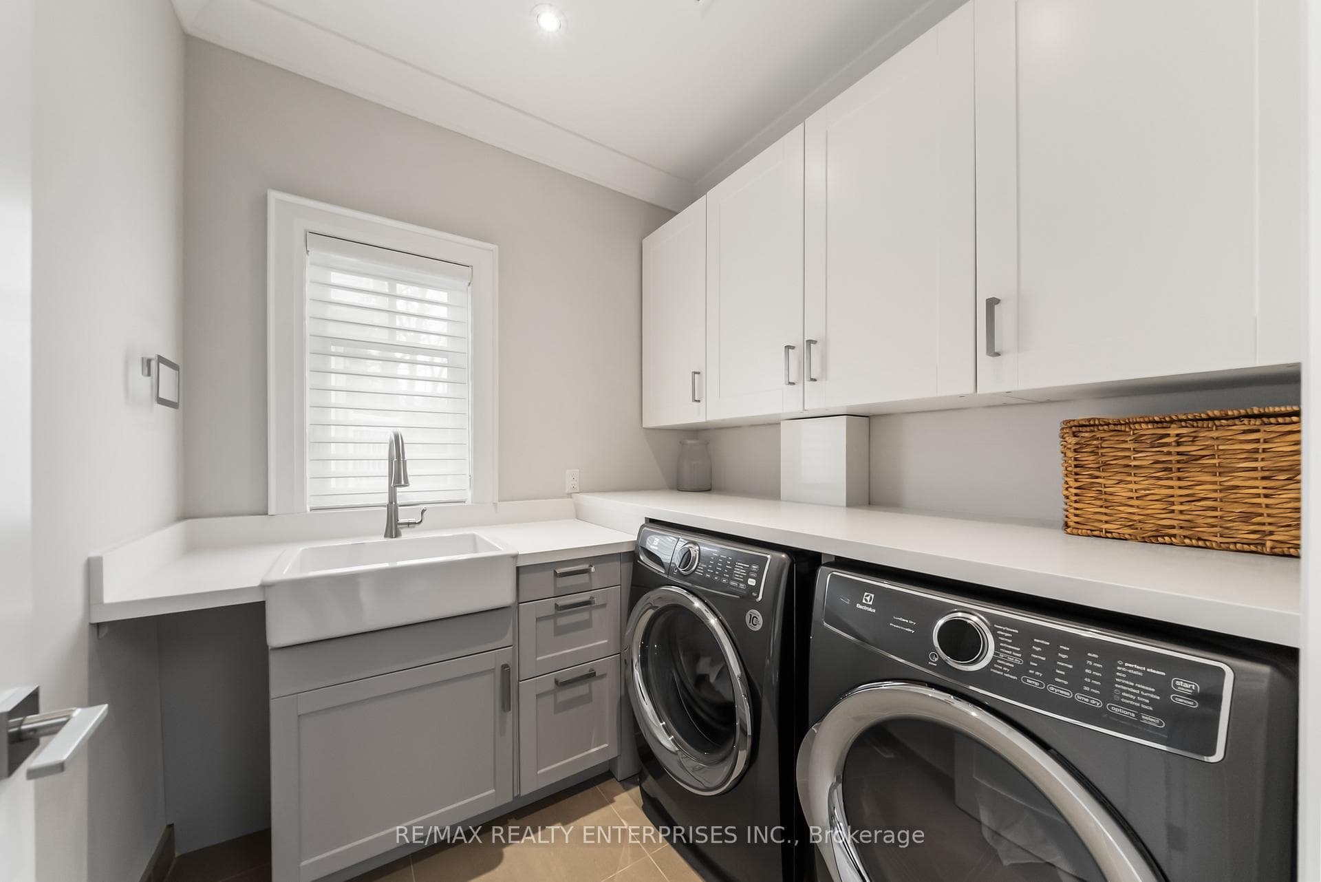1343 Milton Avenue - Detached photo 29 of 50 in Mississauga, Ontario