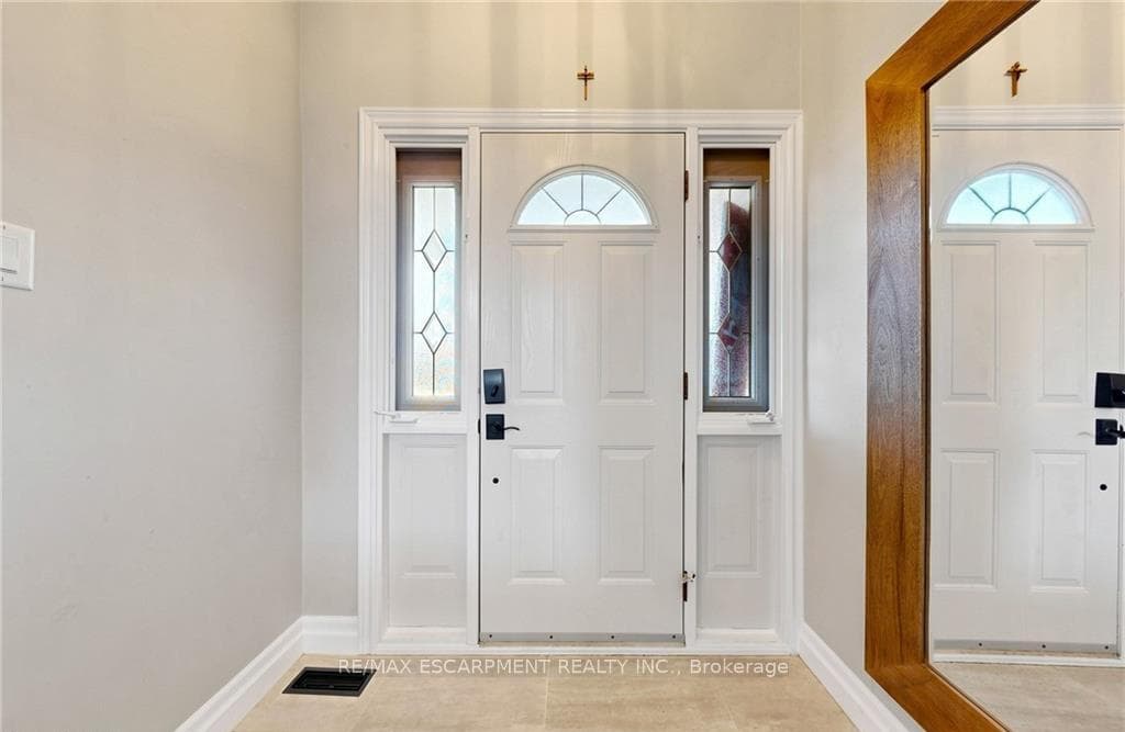 1365 Ester Drive - Detached photo 6 of 48 in Burlington, Ontario