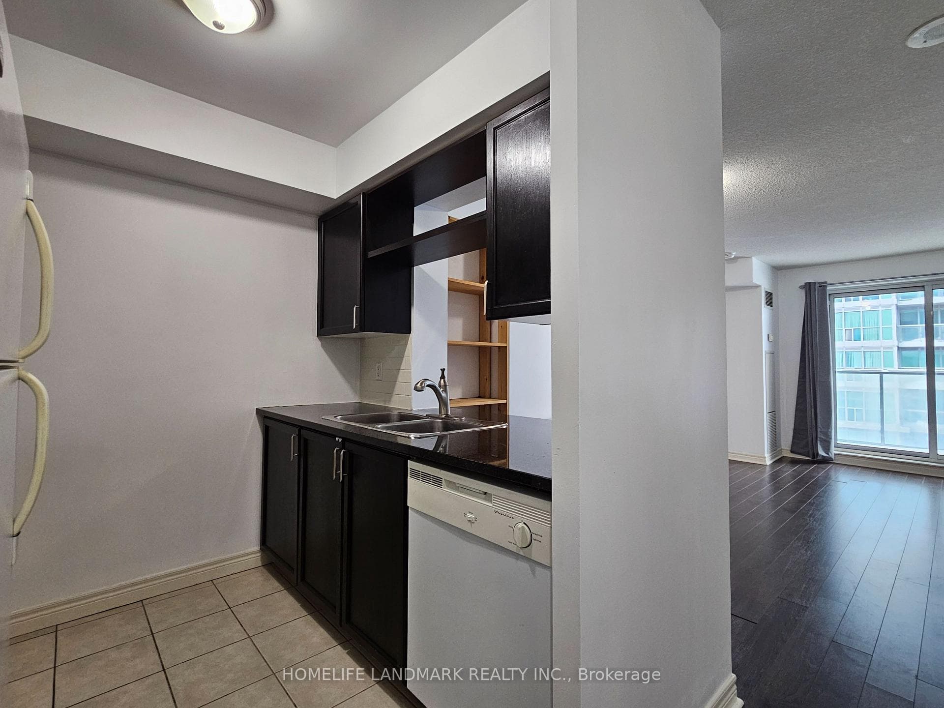 70 Town Centre Court Unit # 1705 - Condo photo 5 of 38 in Scarborough (West Hill / Highland Creek), Ontario