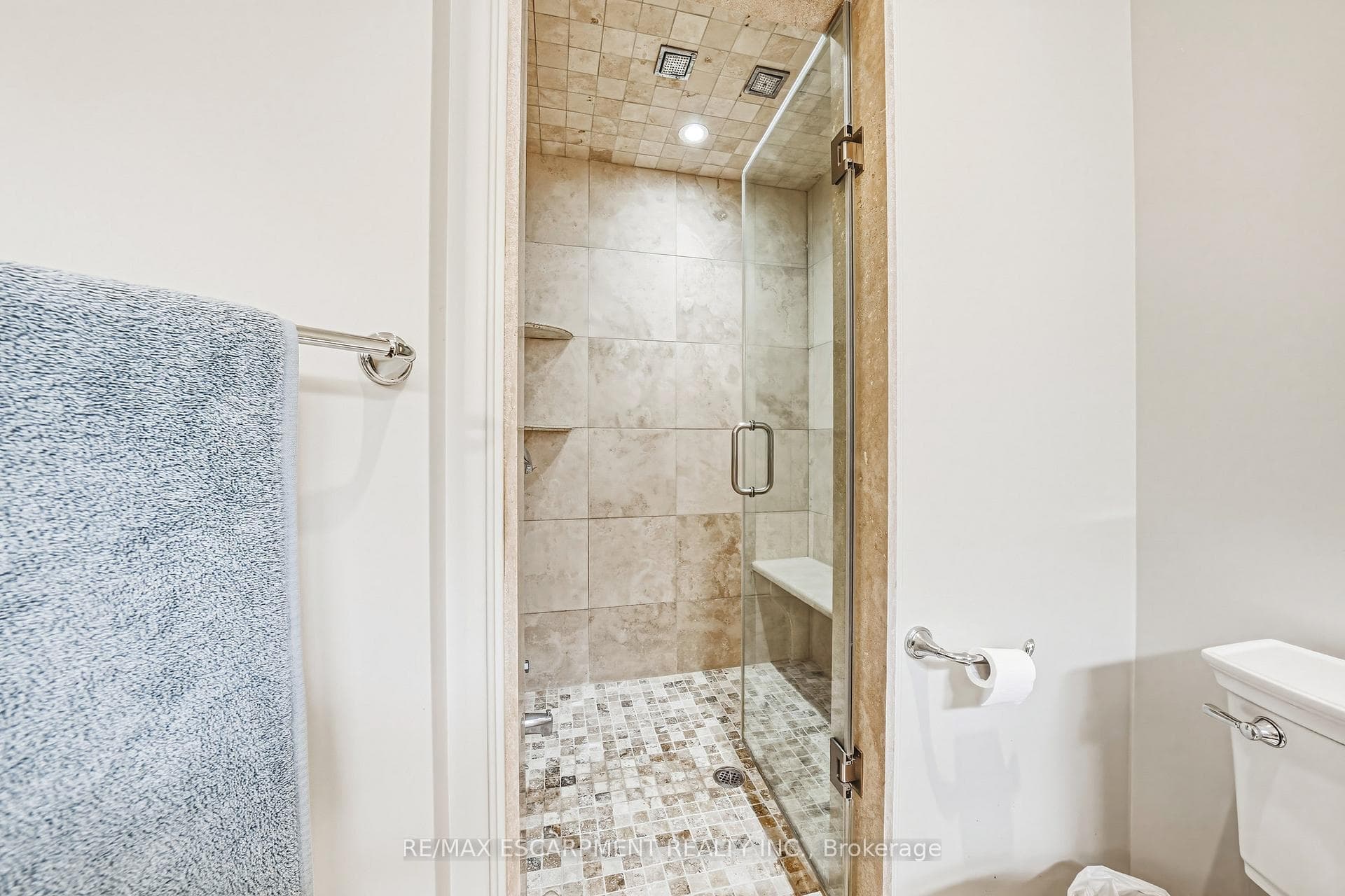 976 Shadeland Avenue Unit 3 - Detached photo 25 of 46 in Burlington, Ontario