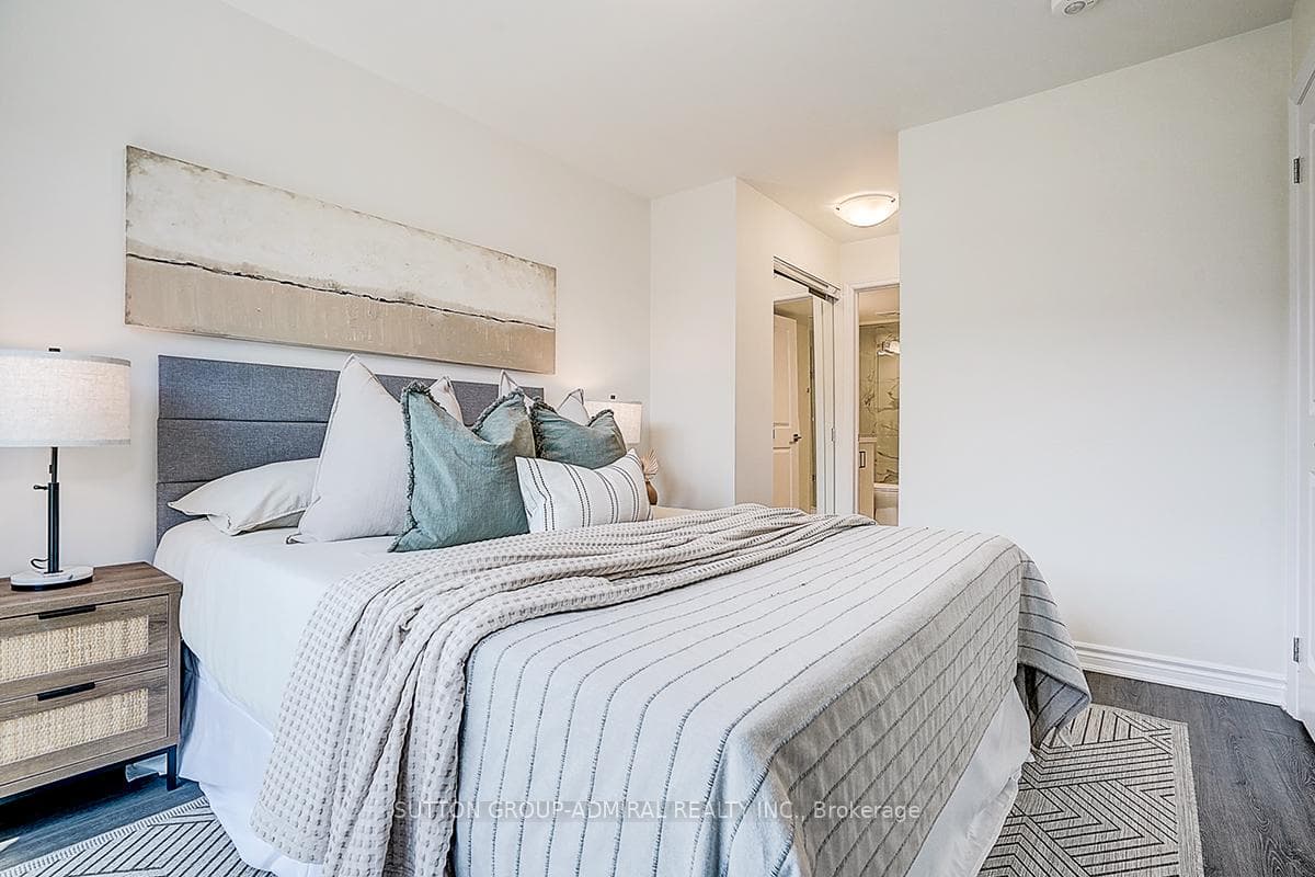 85 Eastwood Park Gardens Unit 18 - Condo photo 19 of 33 in Liberty Village / Parkdale / South Parkdale, Ontario