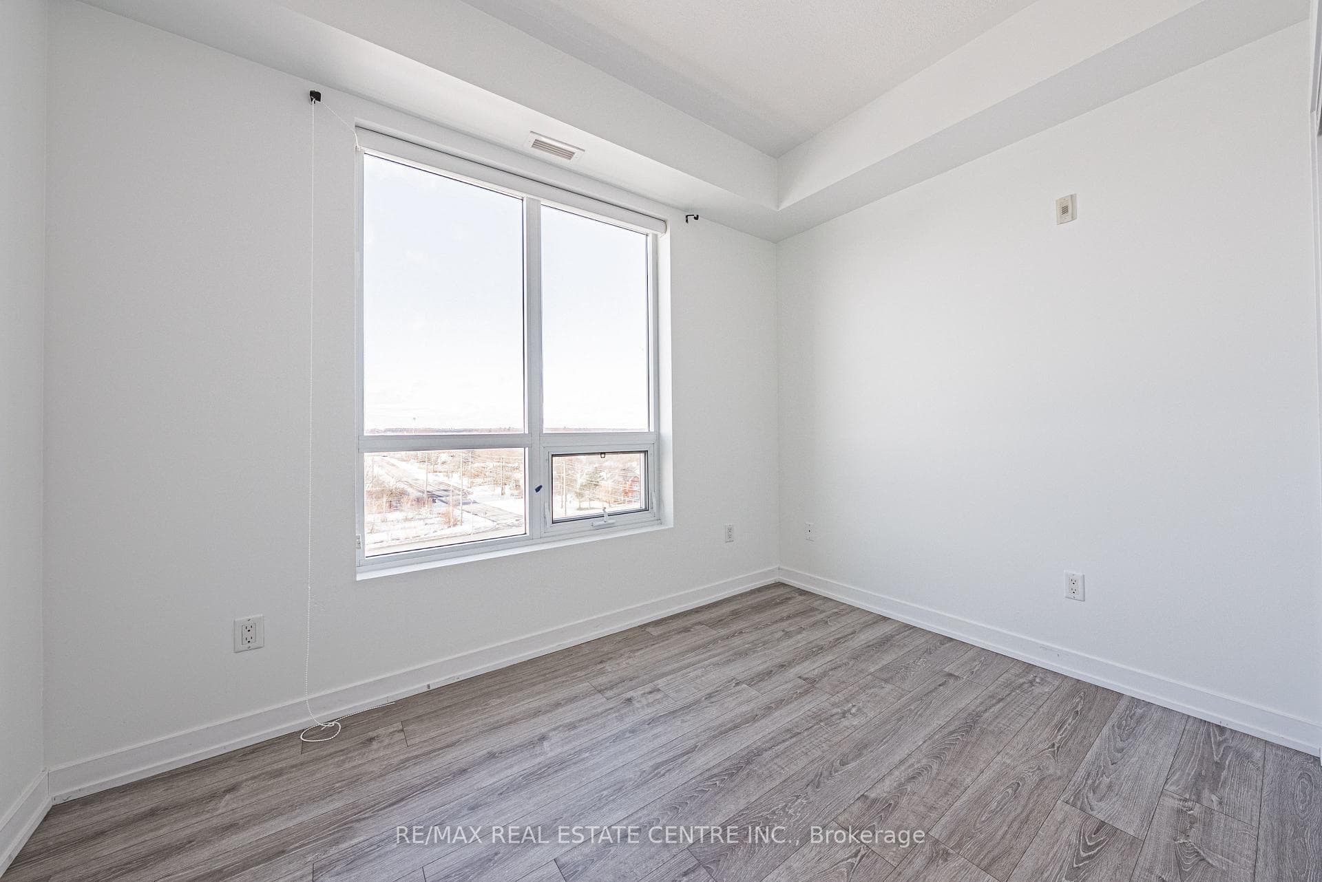 2486 Old Bronte Road Unit 706 - Condo photo 16 of 38 in Oakville, Ontario