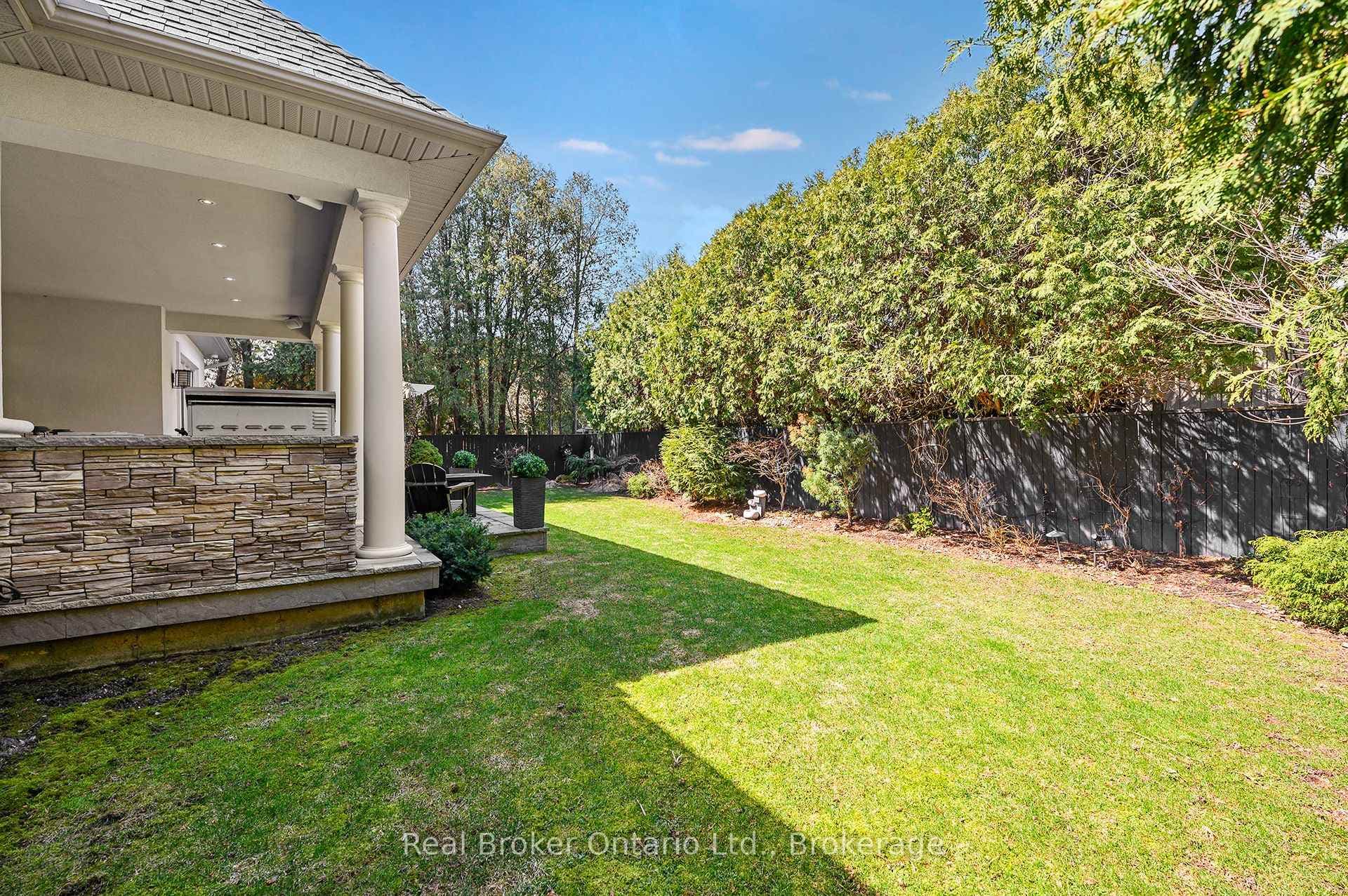 4507 Lakeshore Road - Detached photo 45 of 50 in Burlington, Ontario
