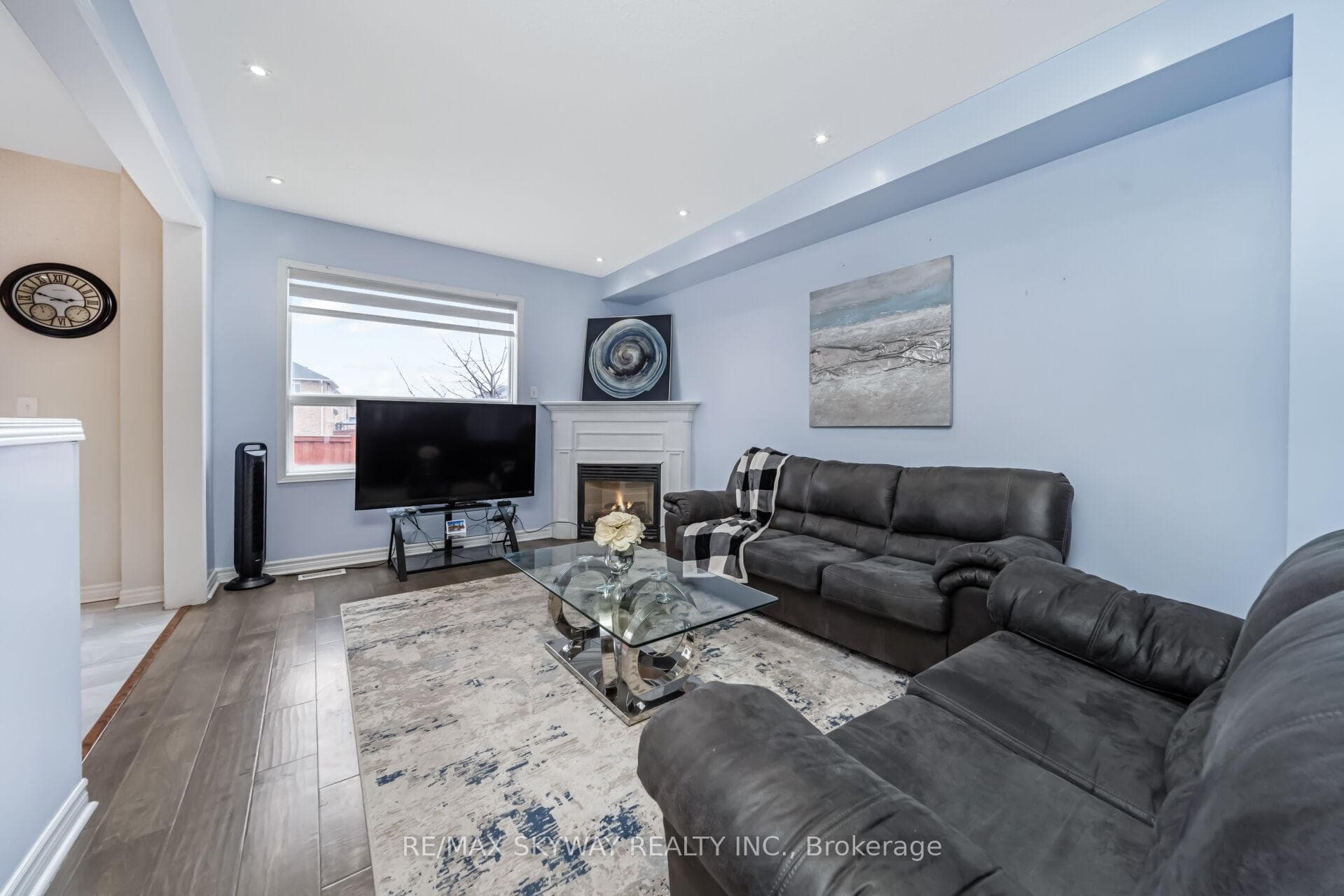 54 Sled Dog Road - Detached photo 12 of 50 in Brampton, Ontario