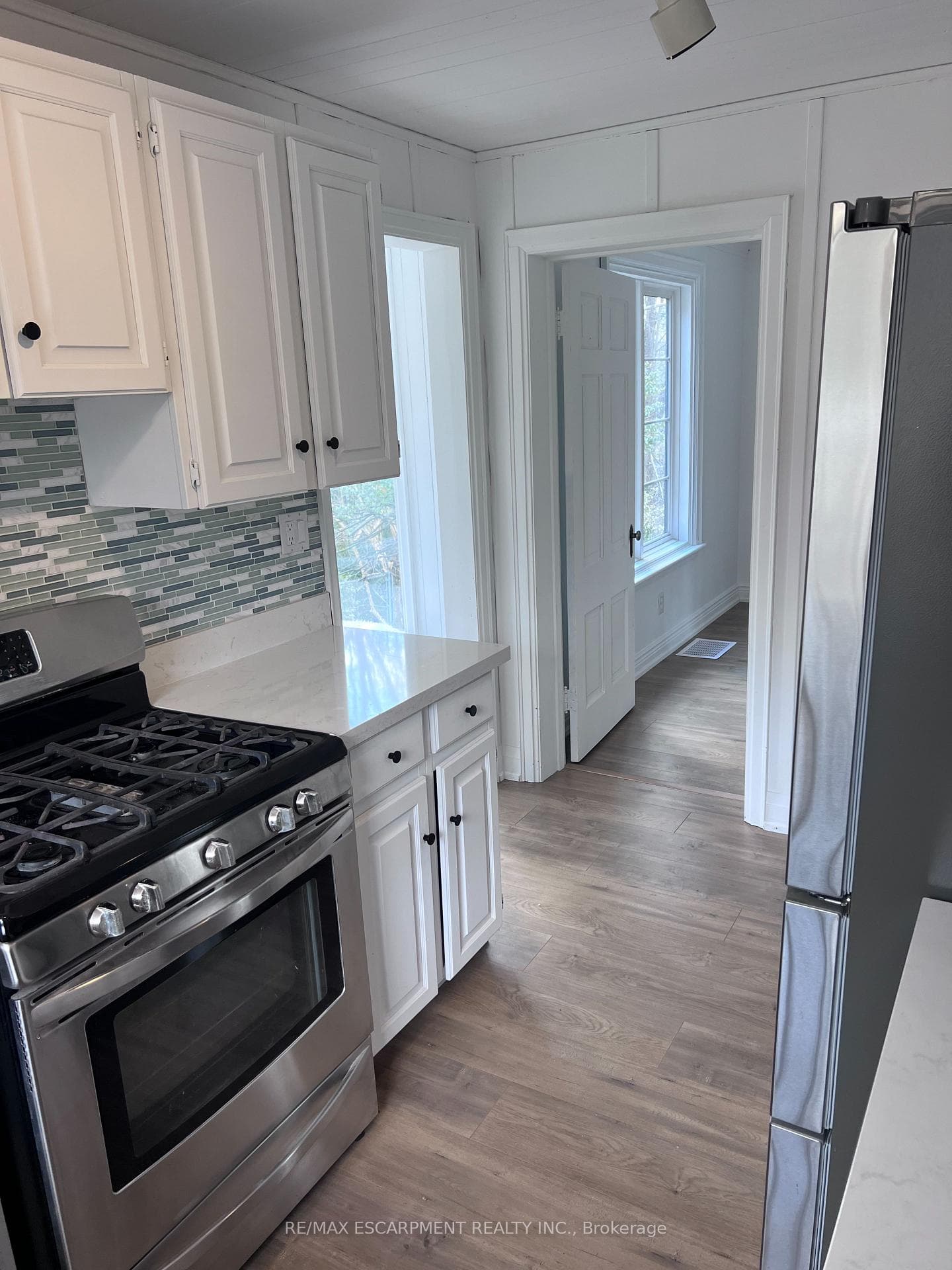 804 Shadeland Avenue - Detached photo 8 of 31 in Burlington, Ontario