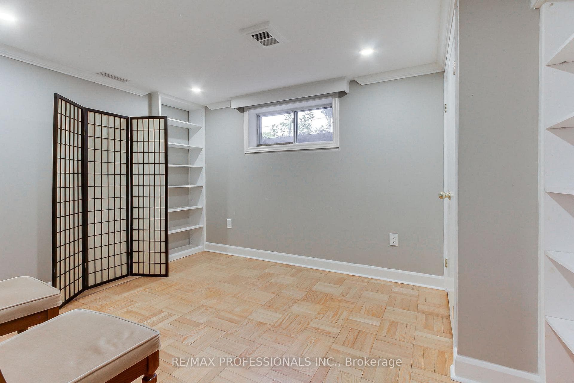 40 Cowley Avenue - Detached photo 25 of 40 in Etobicoke (Islington / Rexdale), Ontario