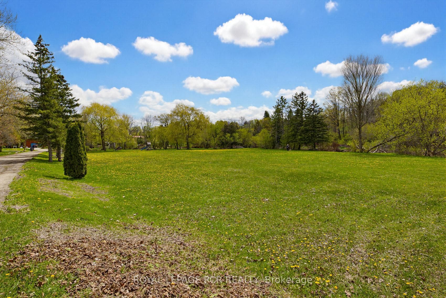 13 Old Pavilion Road - Detached photo 26 of 31 in Caledon, Ontario