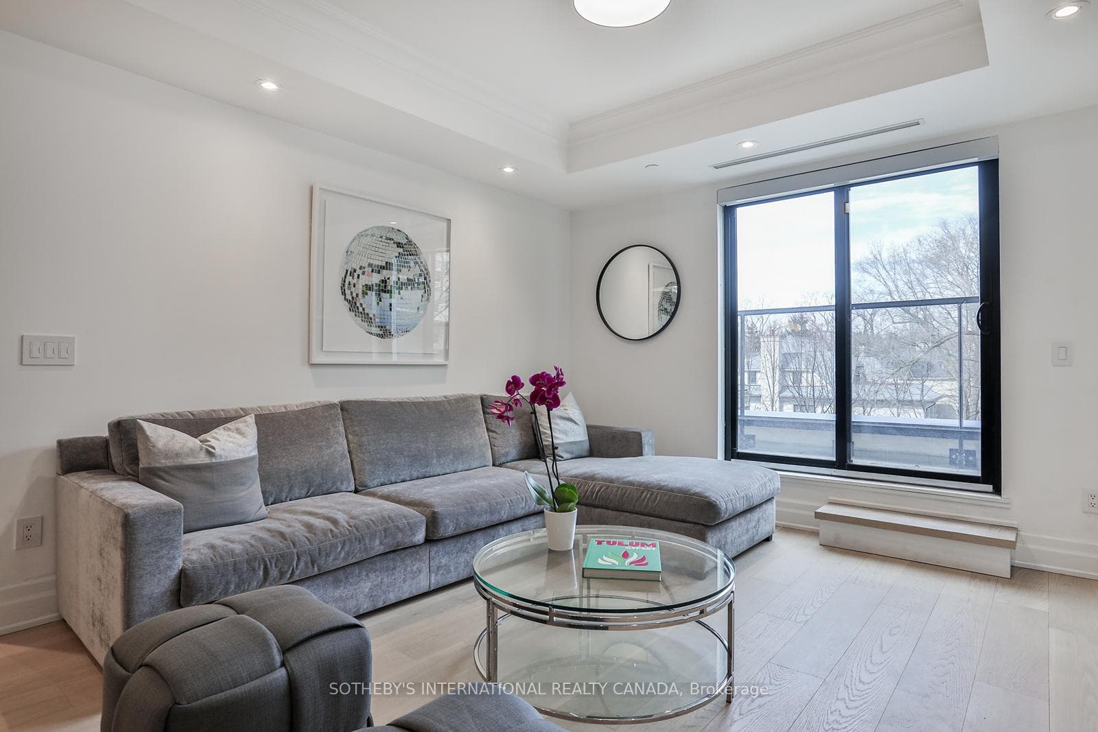 1 Forest Hill Road Unit 401 - Condo photo 13 of 36 in Annex / Yorkville / Summerhill, Ontario