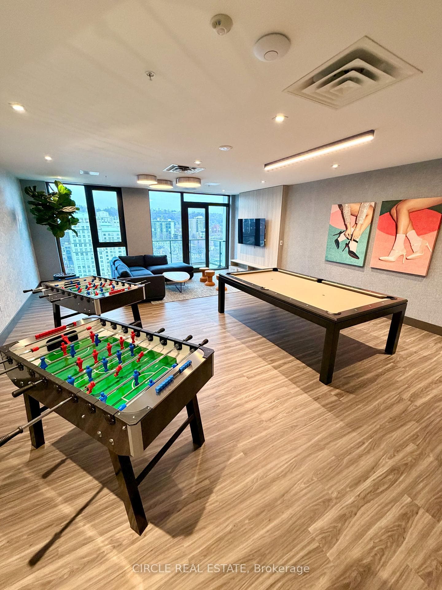 75 James Street Unit #718 - Condo photo 25 of 33 in Hamilton, Ontario