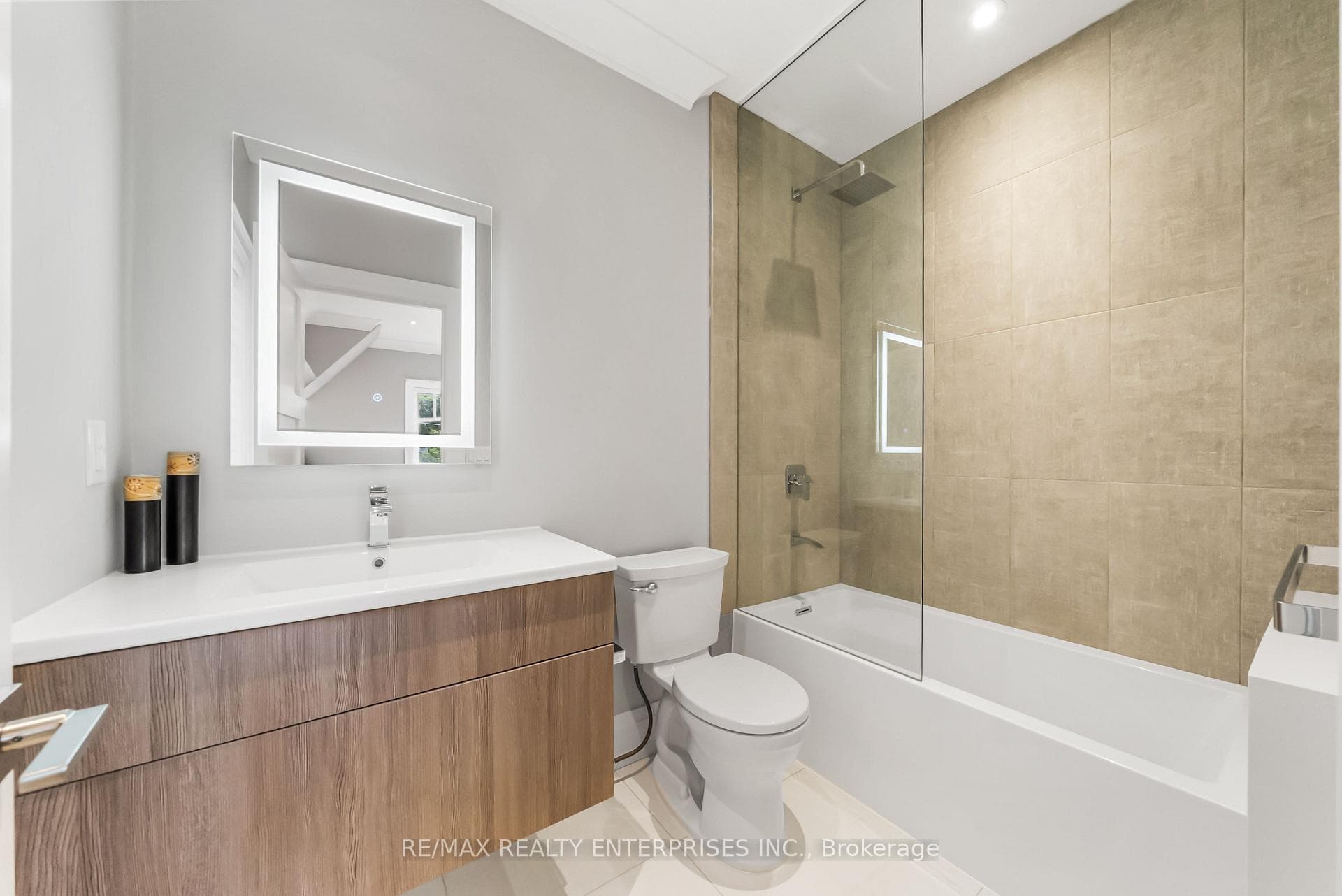 1343 Milton Avenue - Detached photo 28 of 50 in Mississauga, Ontario