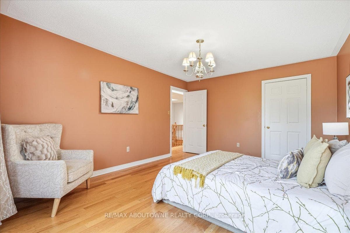 2055 Blacksmith Lane - Detached photo 30 of 49 in Oakville, Ontario