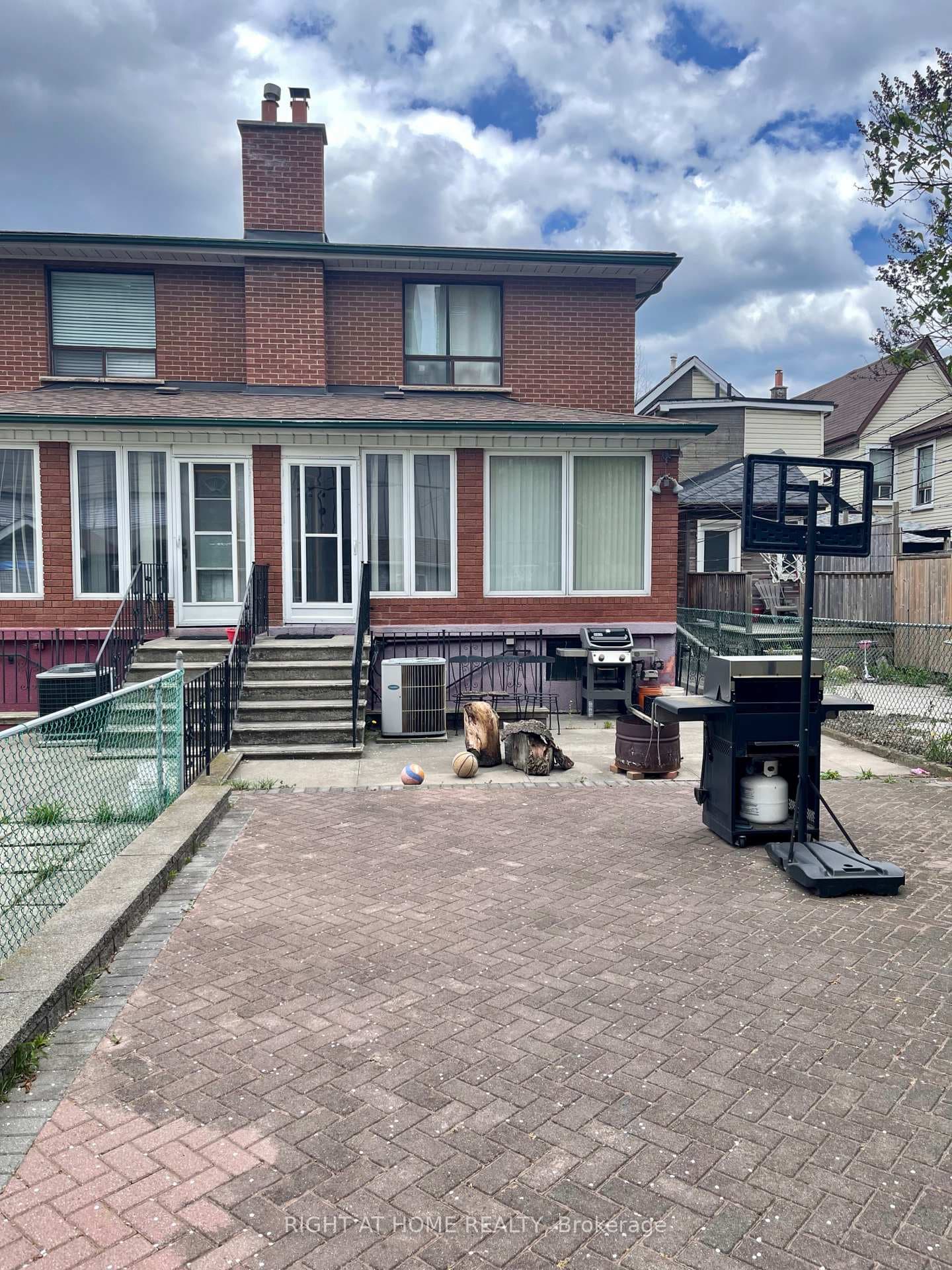 40 Bellevue Avenue - Semi-Detached photo 34 of 34 in Downtown Toronto / Waterfront, Ontario