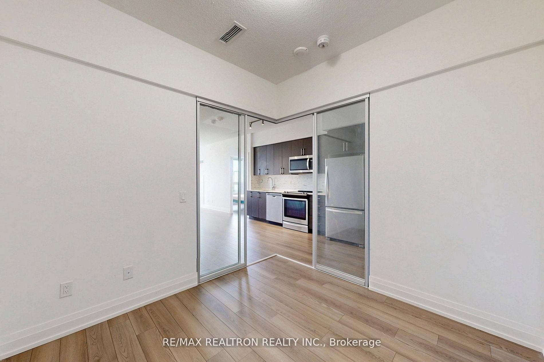 3121 Sheppard Avenue Unit #710 - Condo photo 22 of 39 in Scarborough Village / Eglinton East, Ontario