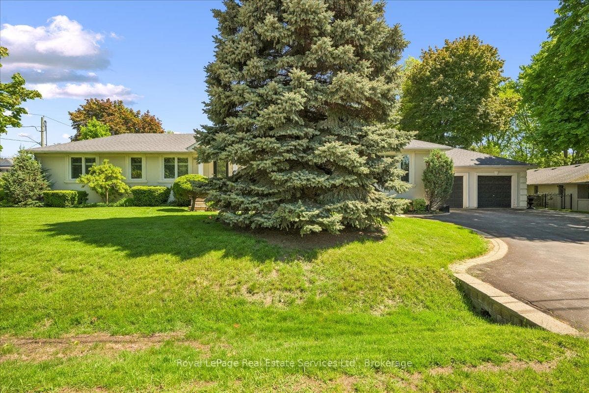 281 Pinehurst Drive - Detached photo 2 of 50 in Oakville, Ontario