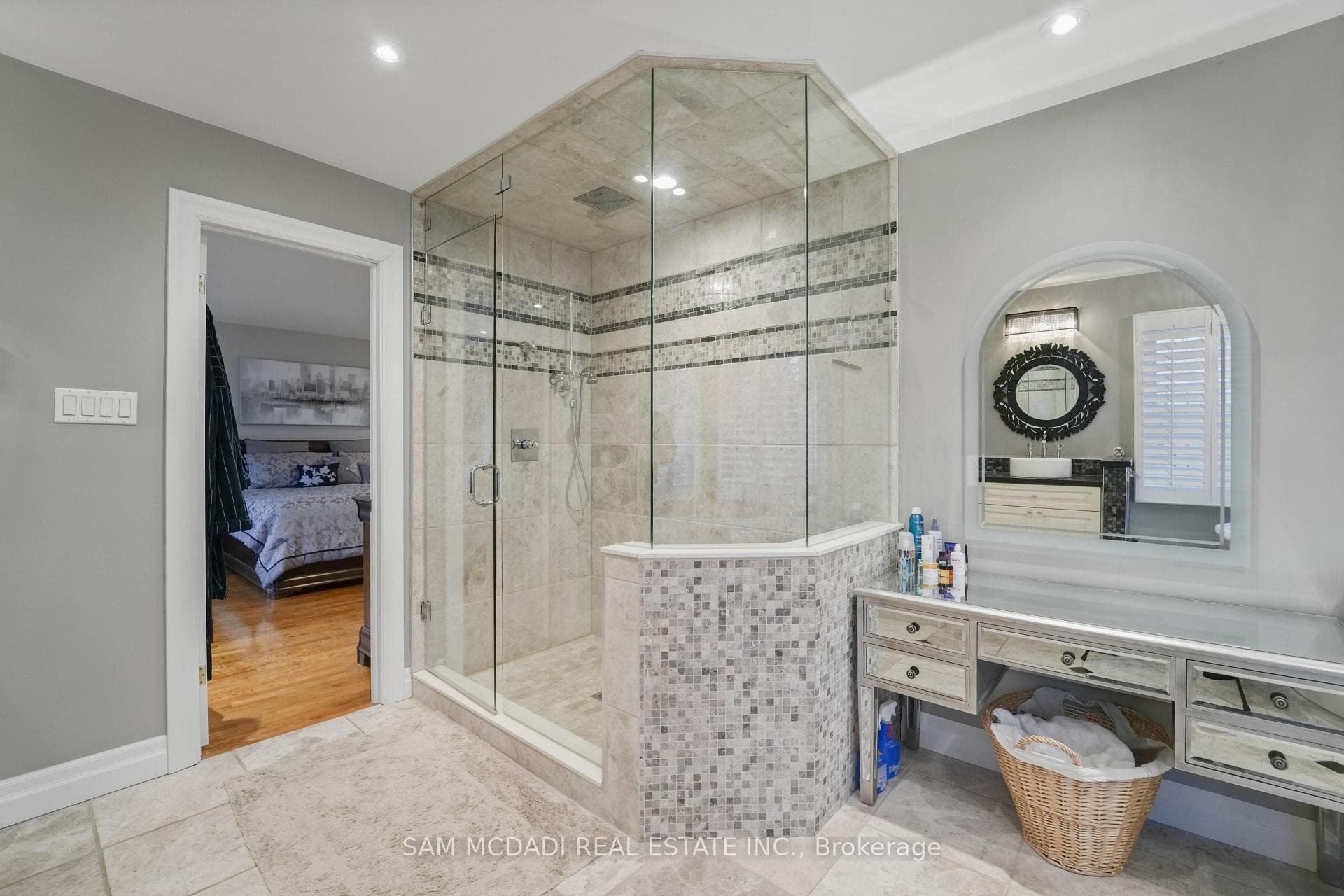 495 Meadow Wood Road - Detached photo 21 of 50 in Mississauga, Ontario