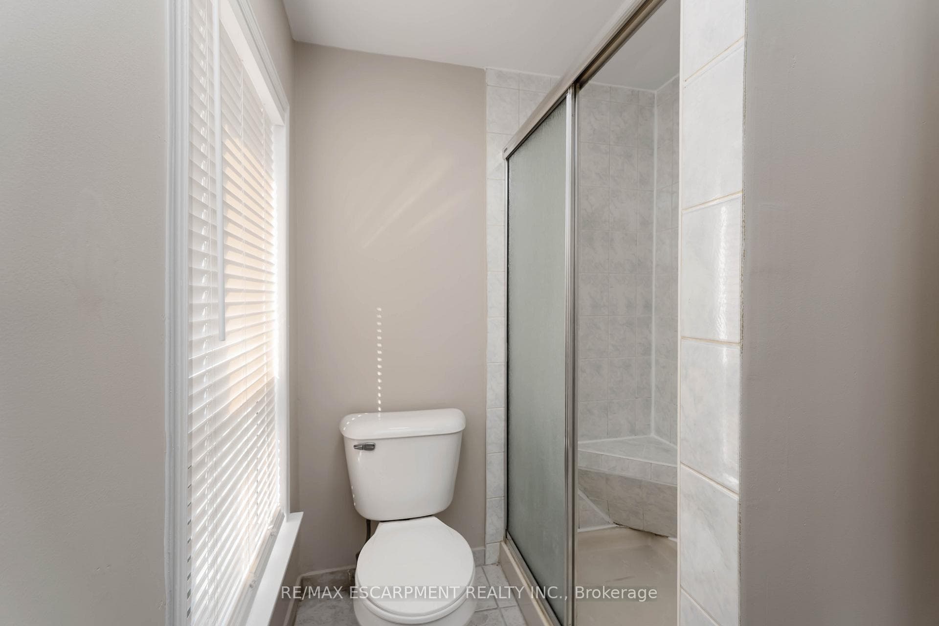 187 Barton Street - Semi-Detached photo 14 of 21 in Hamilton, Ontario