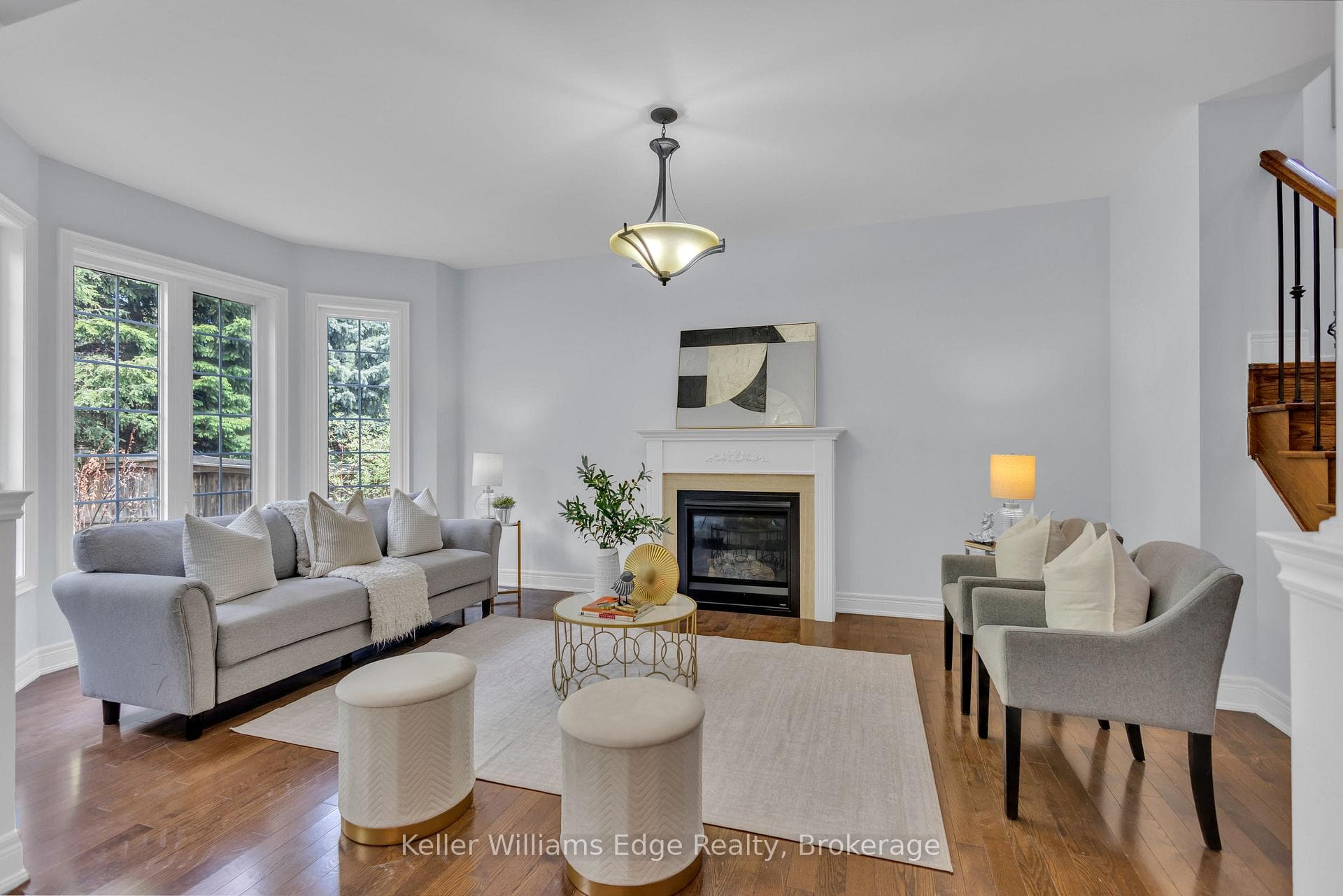 2241 Adirondak Trail - Detached photo 12 of 50 in Oakville, Ontario