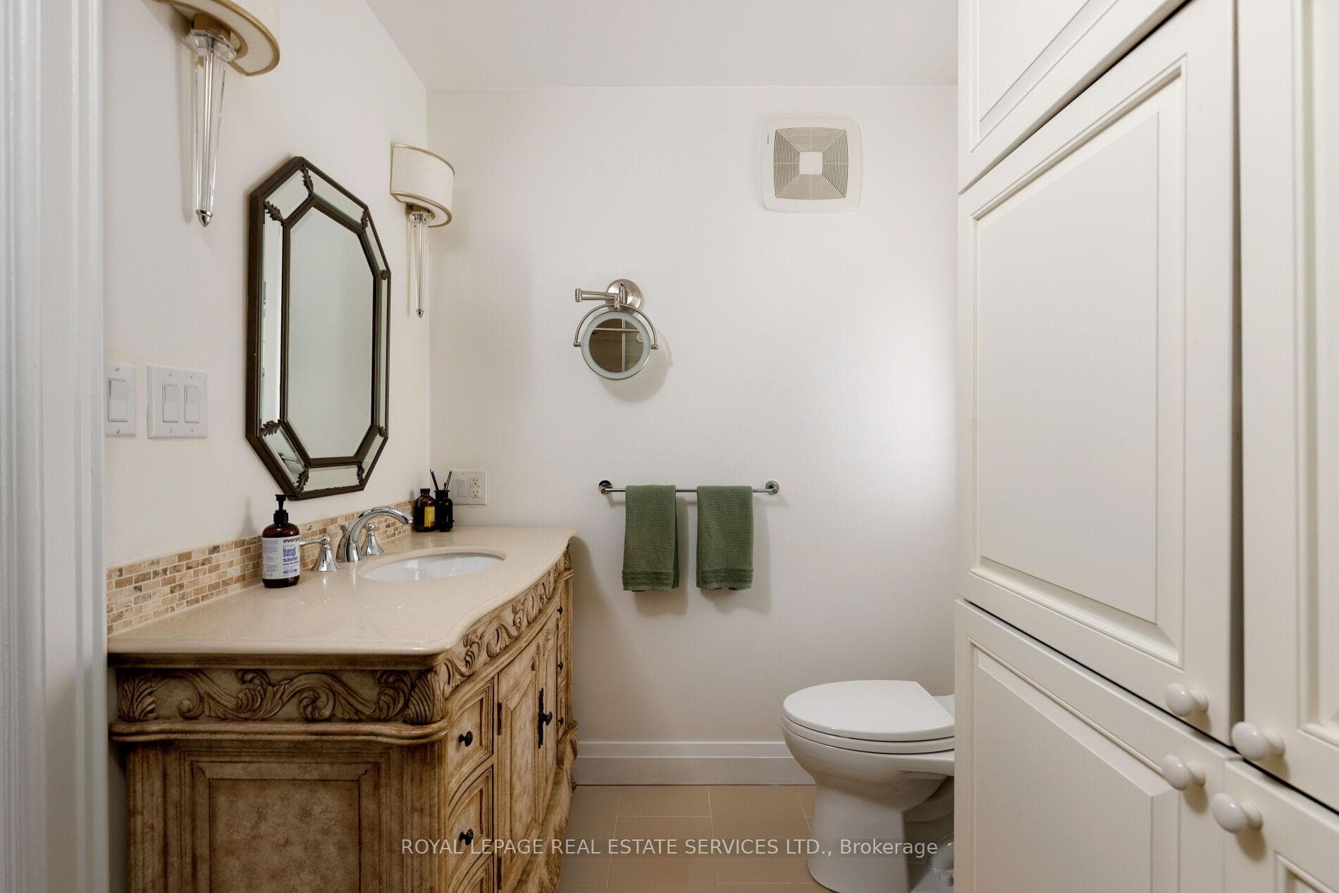 35 Bywood Drive - Detached photo 21 of 45 in Etobicoke (Islington / Rexdale), Ontario
