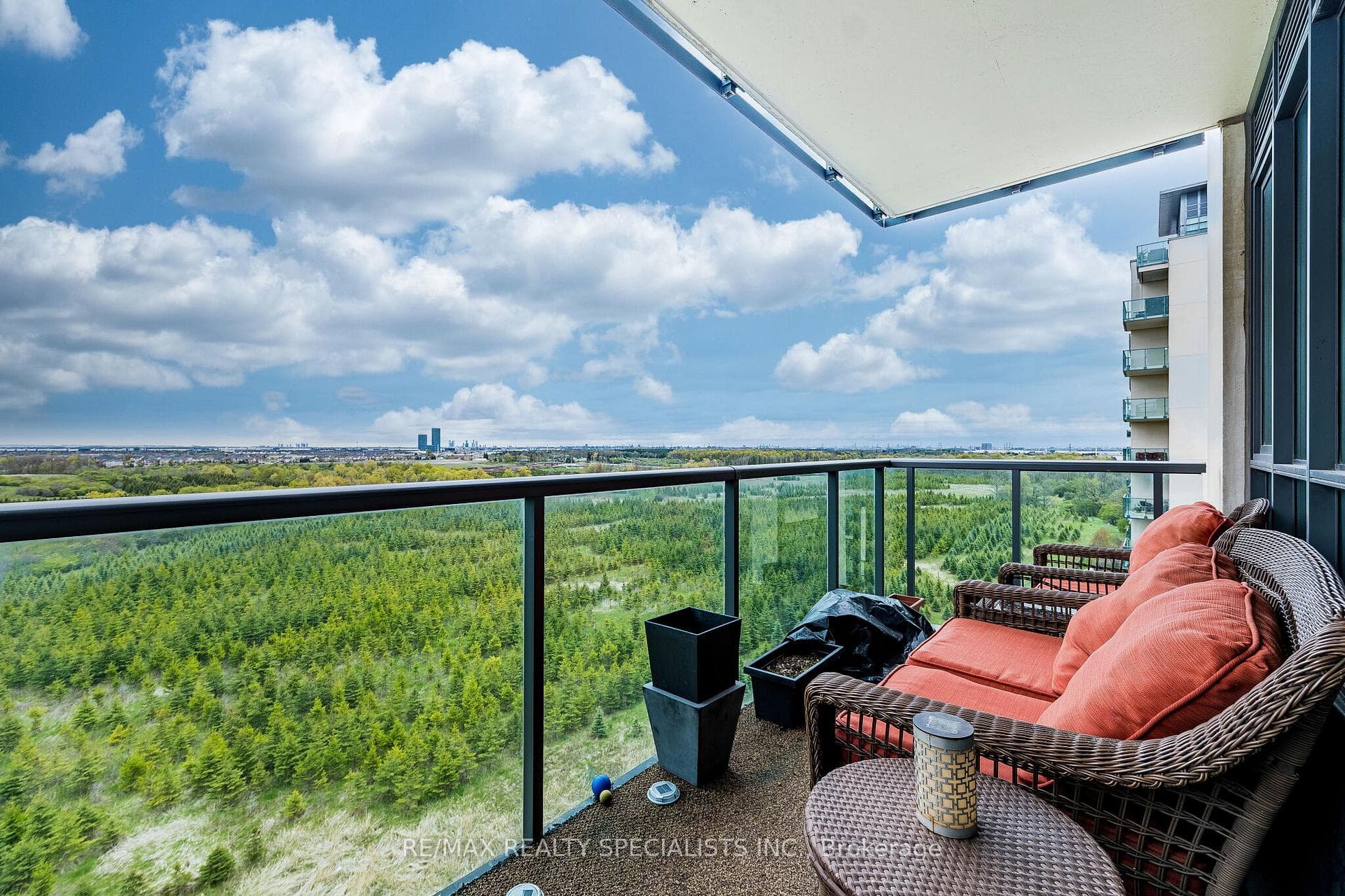 45 Yorkland Boulevard Unit 805 - Condo photo 37 of 50 in Brampton, Ontario
