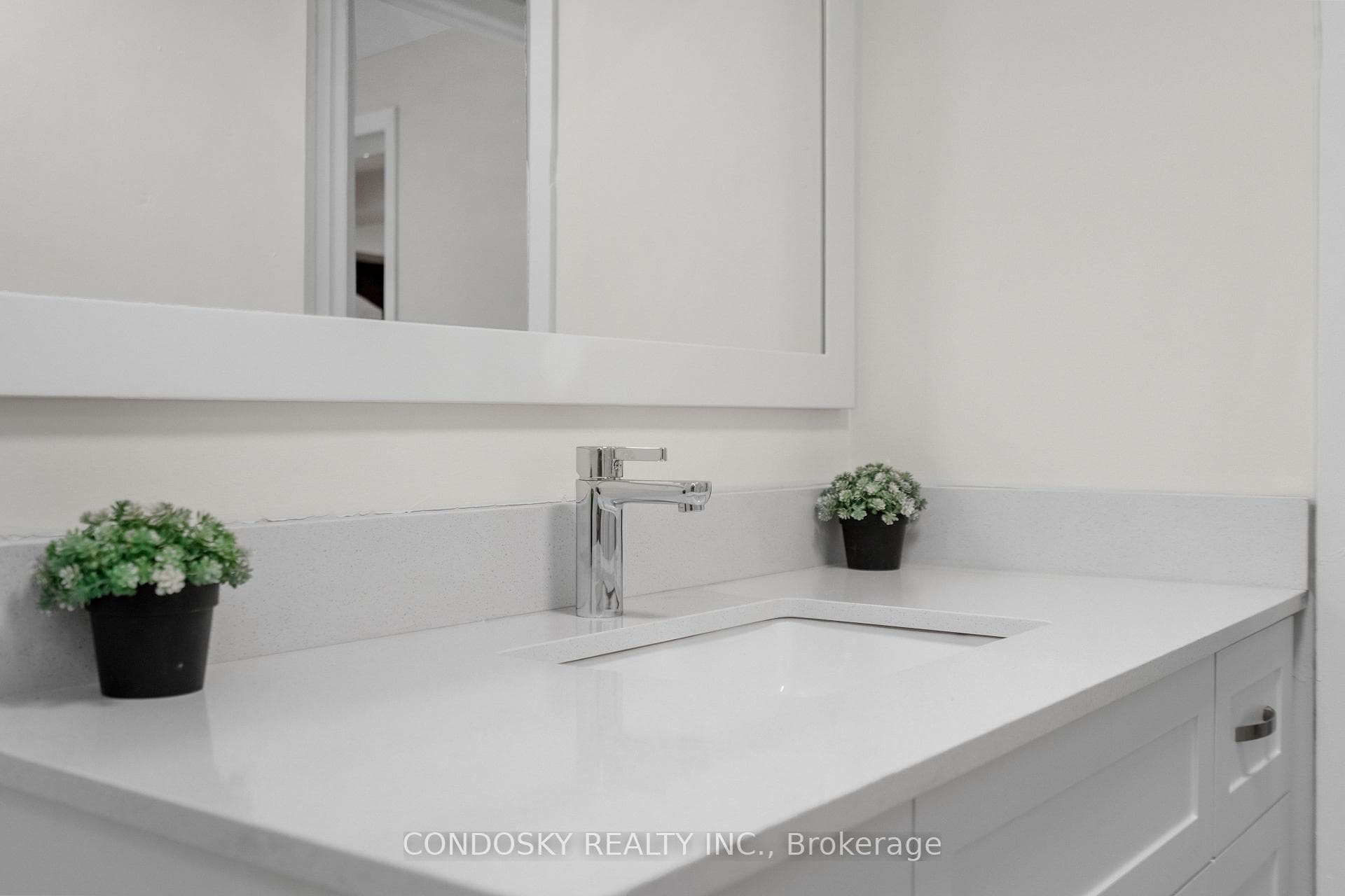 768 Annamore Road - Semi-Detached photo 36 of 44 in Mississauga, Ontario