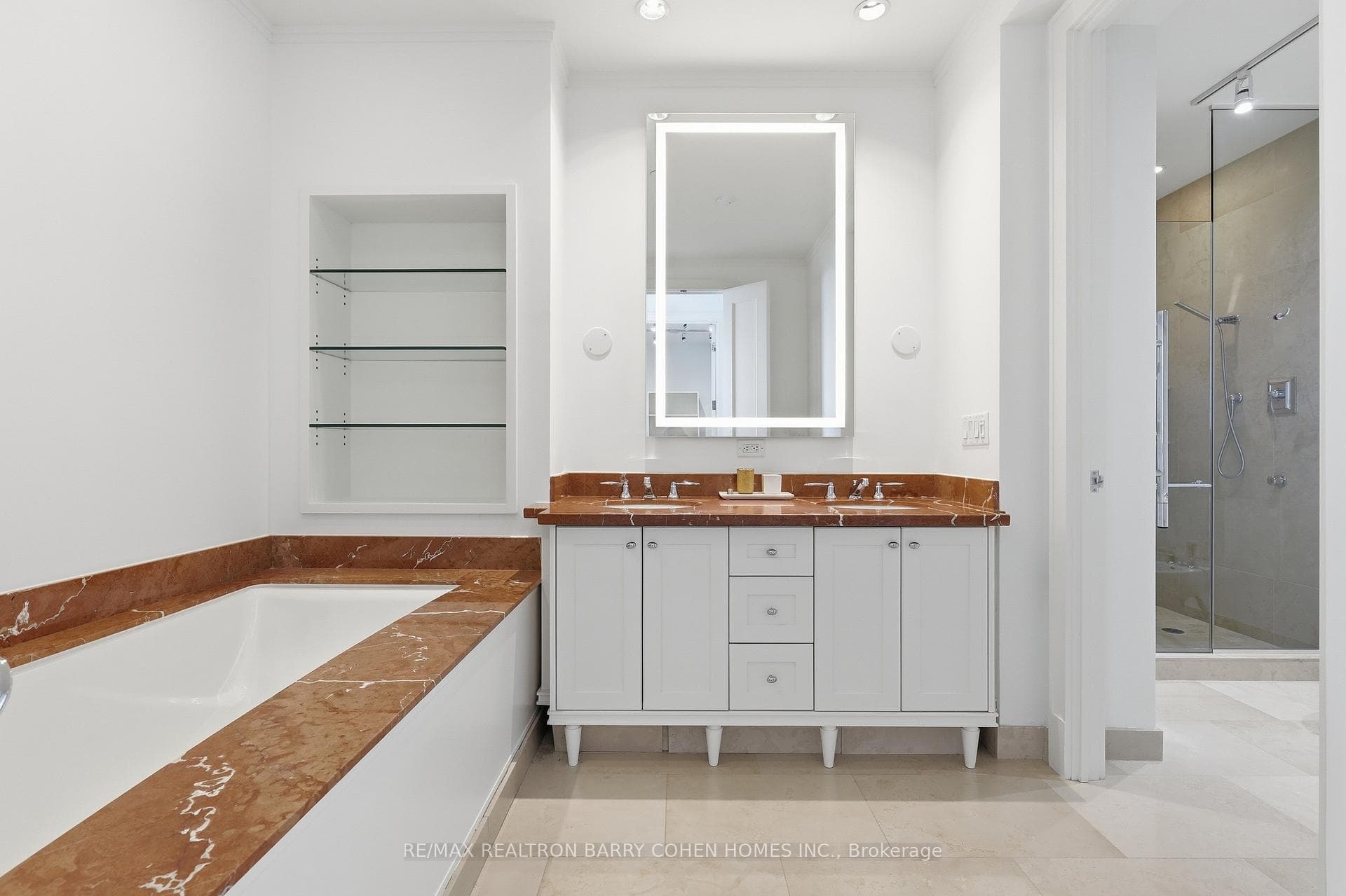 183 Wellington Street Unit 4502 - Condo photo 17 of 34 in Downtown Toronto / Waterfront, Ontario