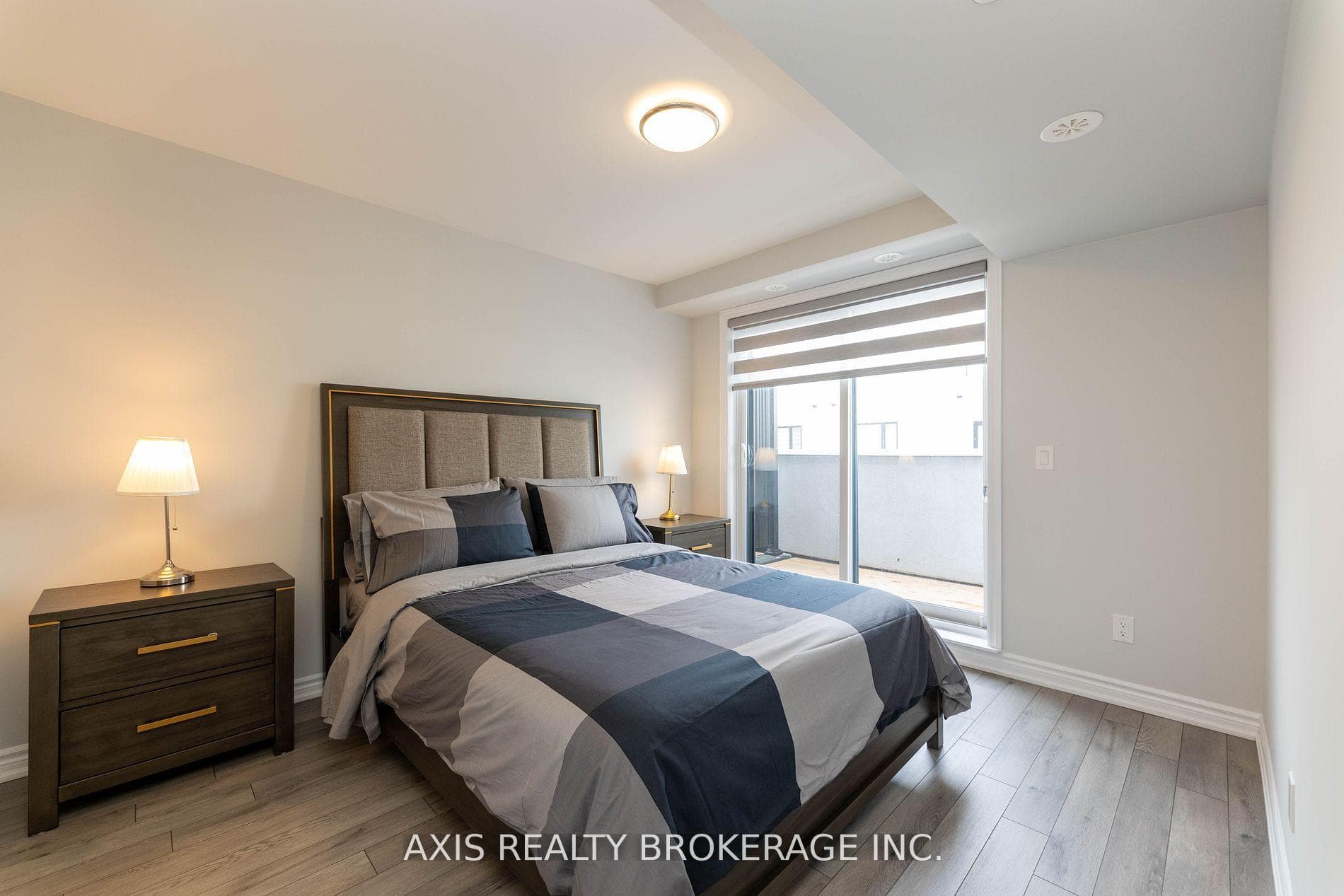 349 Wheat Boom Drive Unit 324 - Condo photo 17 of 27 in Oakville, Ontario