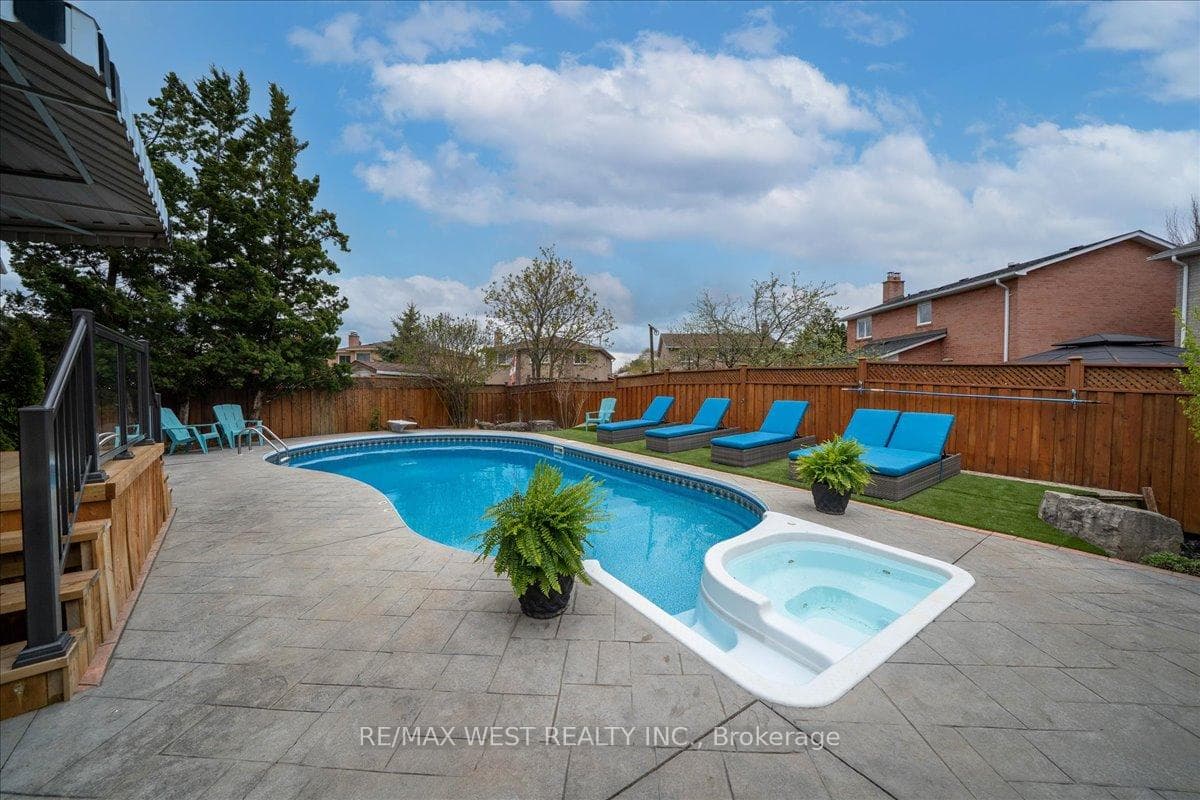 12 Berrydown Drive - Detached photo 47 of 50 in Caledon, Ontario