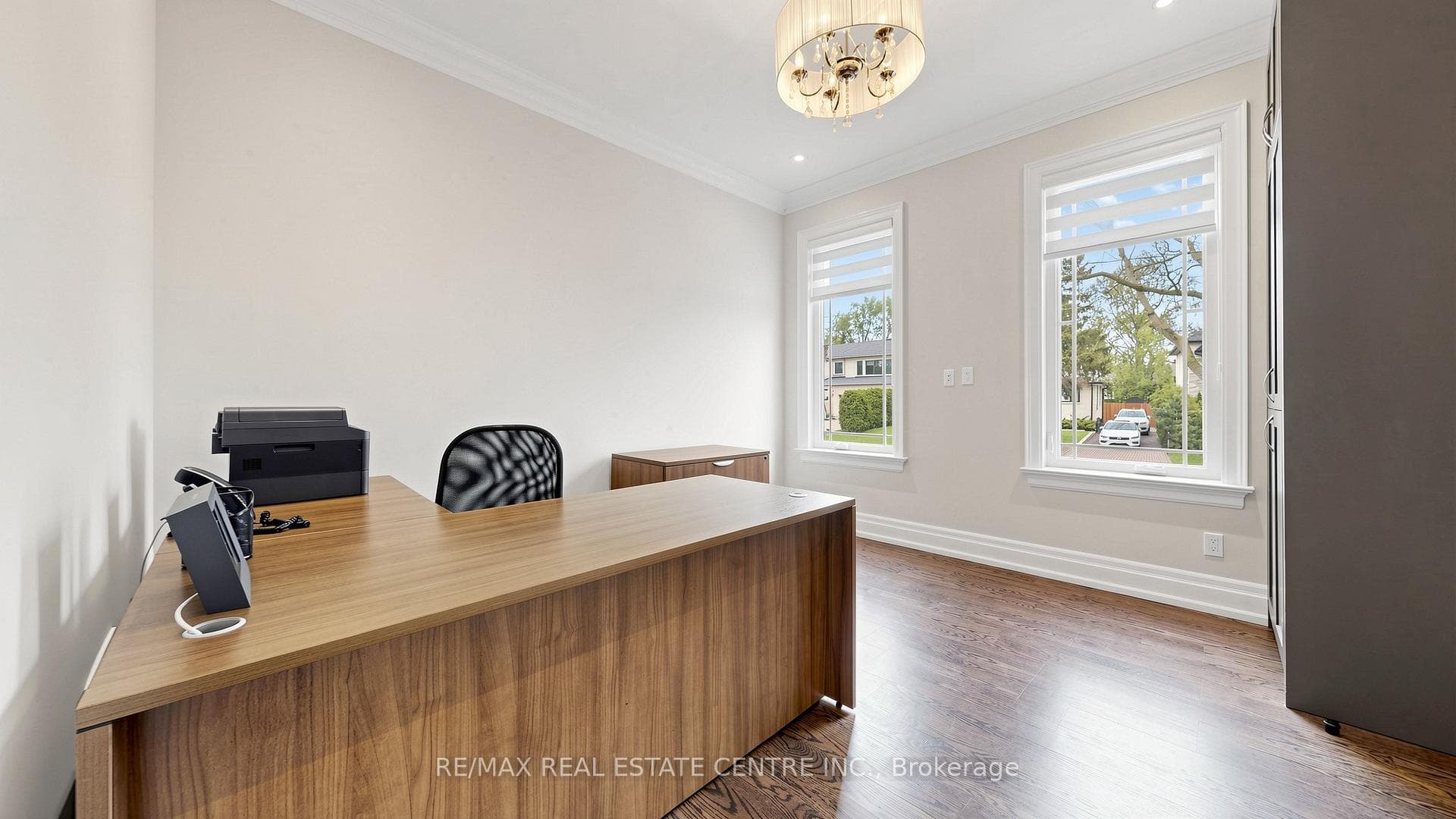 1496 Mansfield Drive - Detached photo 13 of 50 in Oakville, Ontario