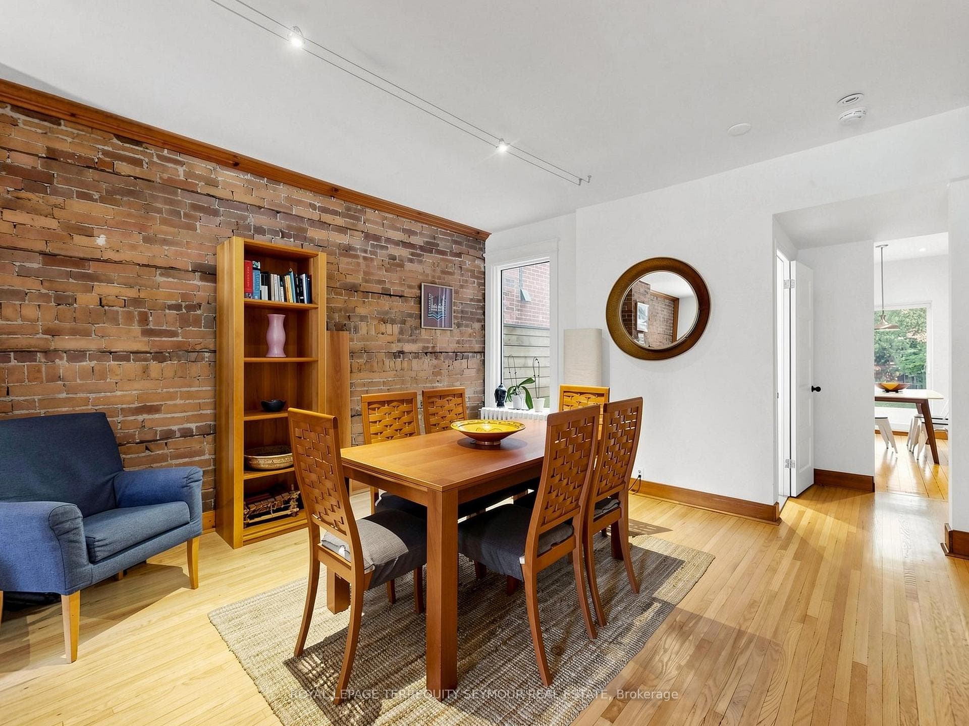 225 Howland Avenue - Townhouse photo 10 of 48 in Annex / Yorkville / Summerhill, Ontario