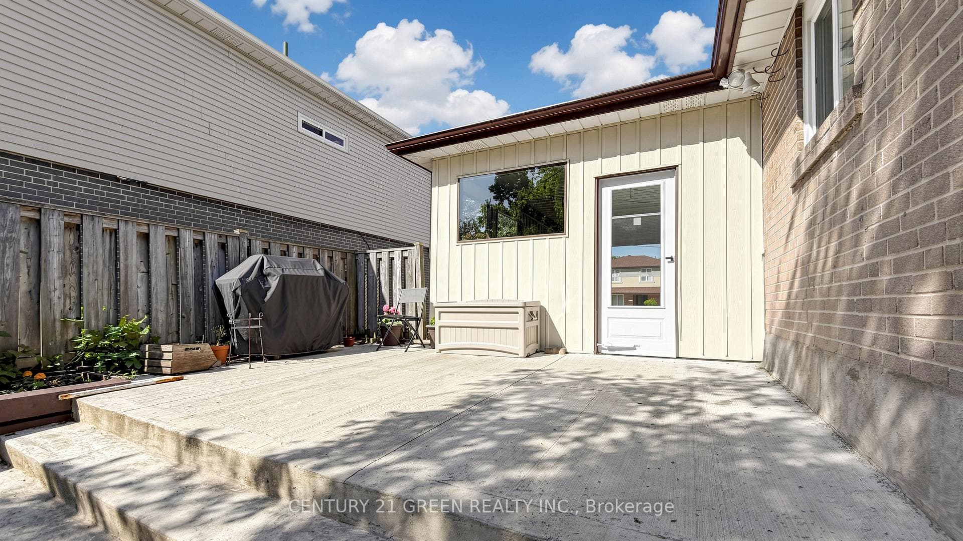 95 Kearney Drive - Detached photo 42 of 45 in Etobicoke (West Mall / Rexdale), Ontario