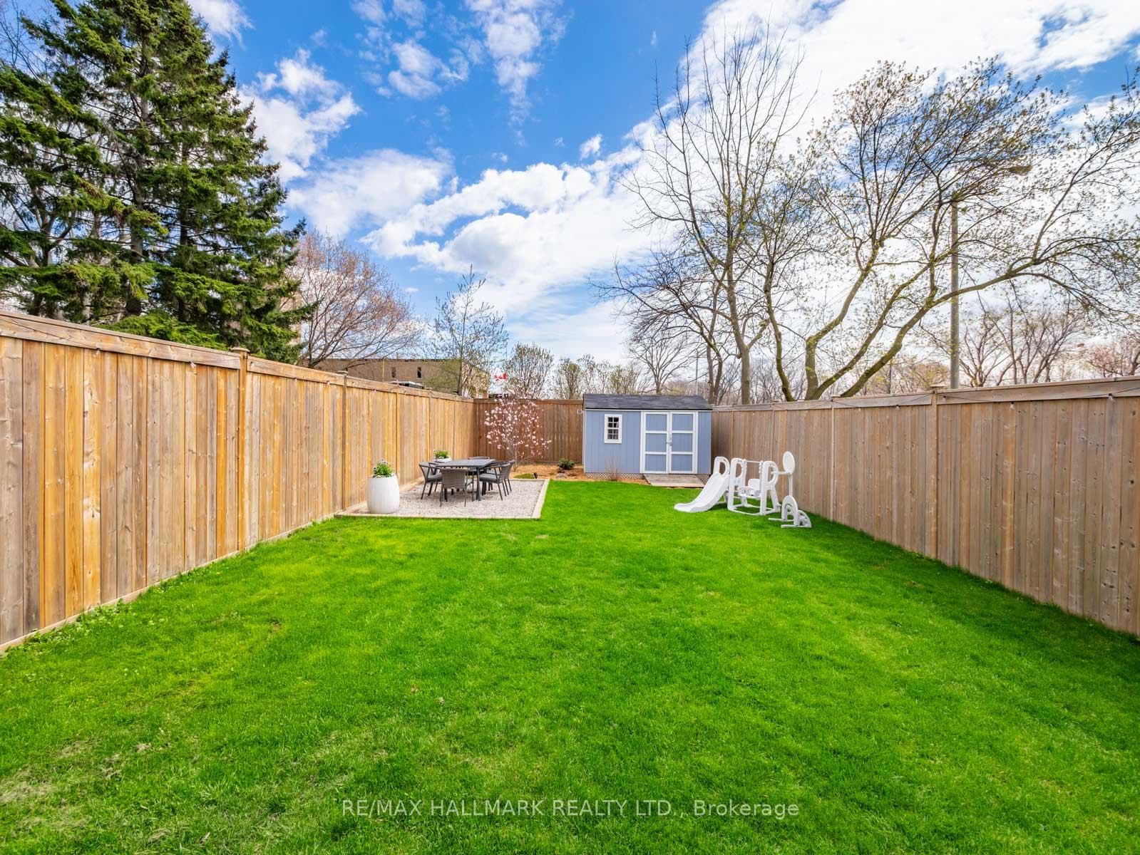 151 Eastwood Avenue - Detached photo 32 of 37 in Birch Cliff / Cliffside, Ontario