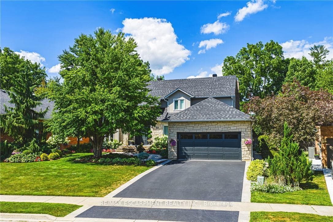 33 Golfview Crescent - Detached photo 1 of 50 in Hamilton, Ontario