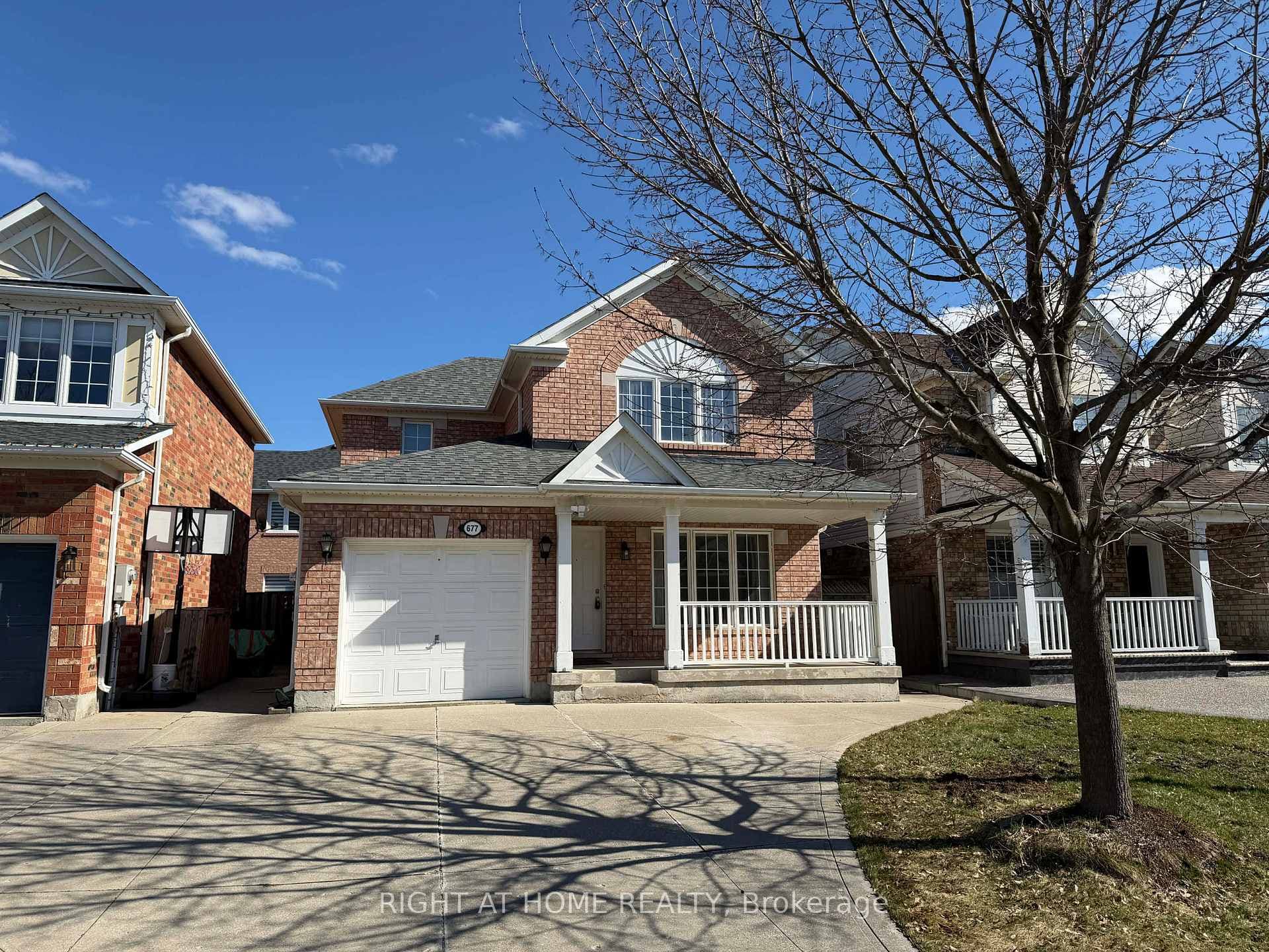 677 Irving Terrace - home for sale in Milton, Ontario
