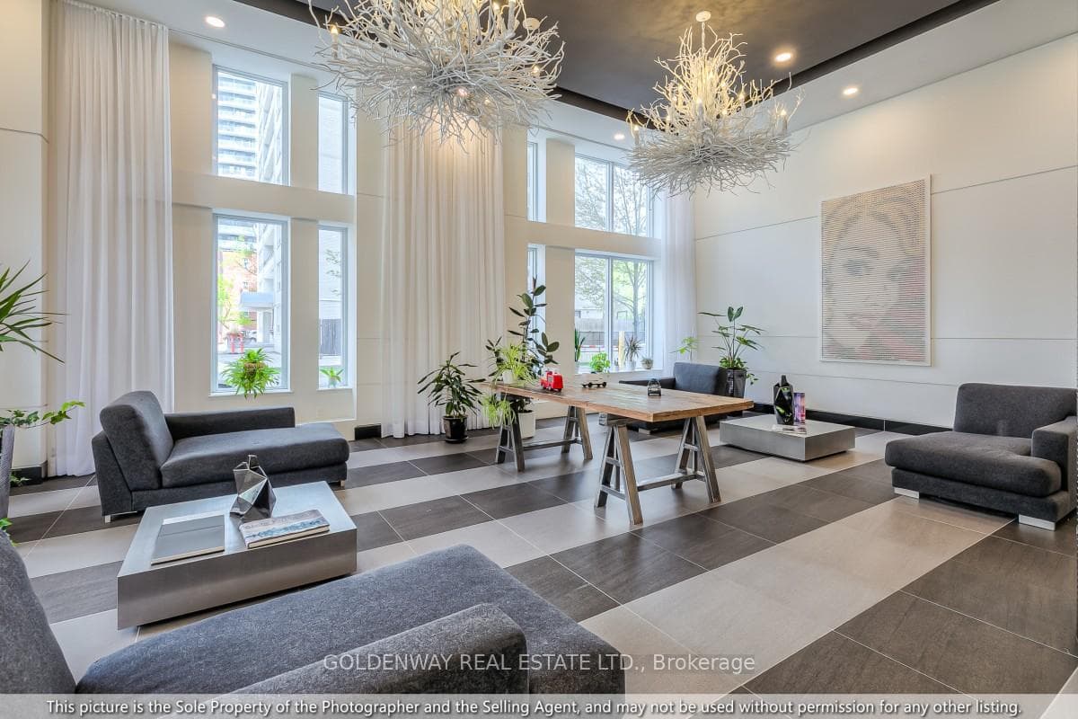 83 Redpath Avenue Unit 401 - Condo photo 17 of 20 in Leaside / Davisville, Ontario